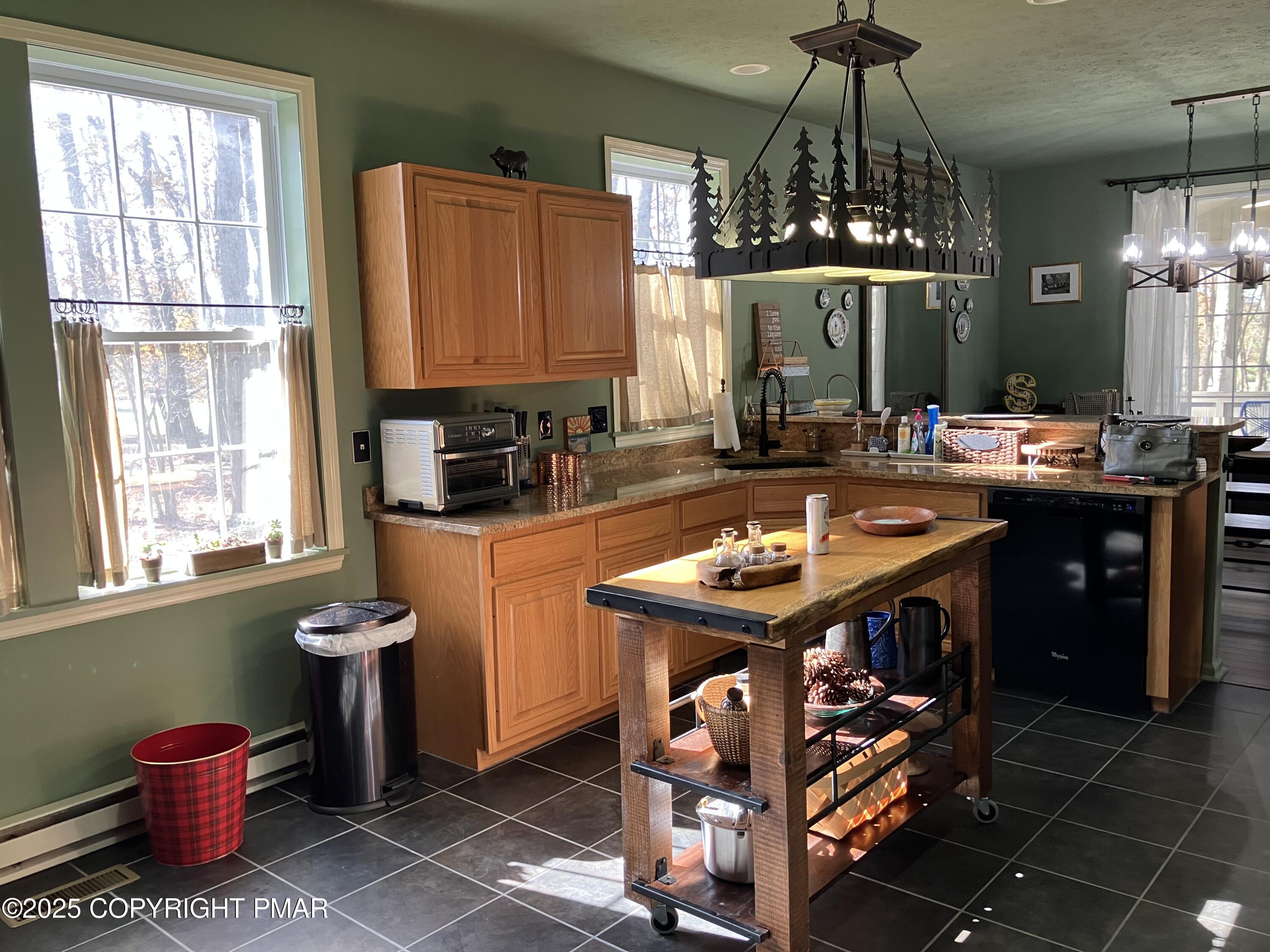 408 Gentian Lane, Pocono Pines