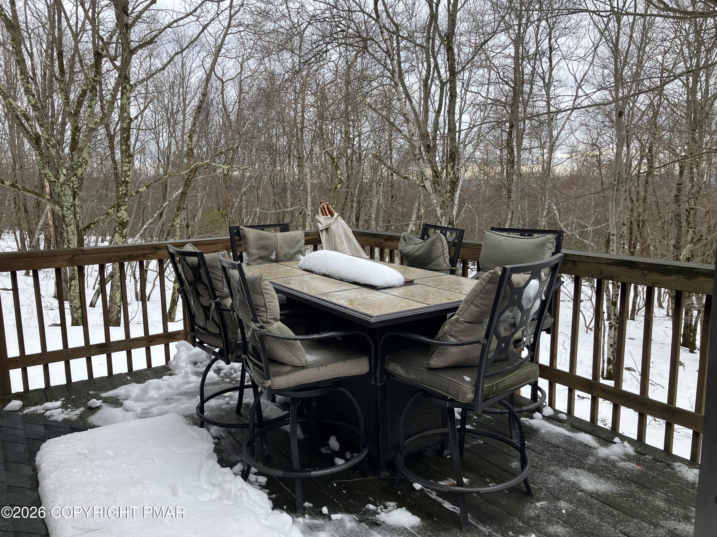 124 Upper Notch Road