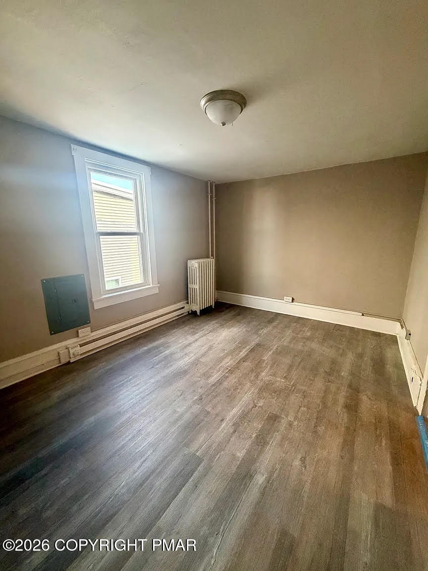 137 E White Street 3