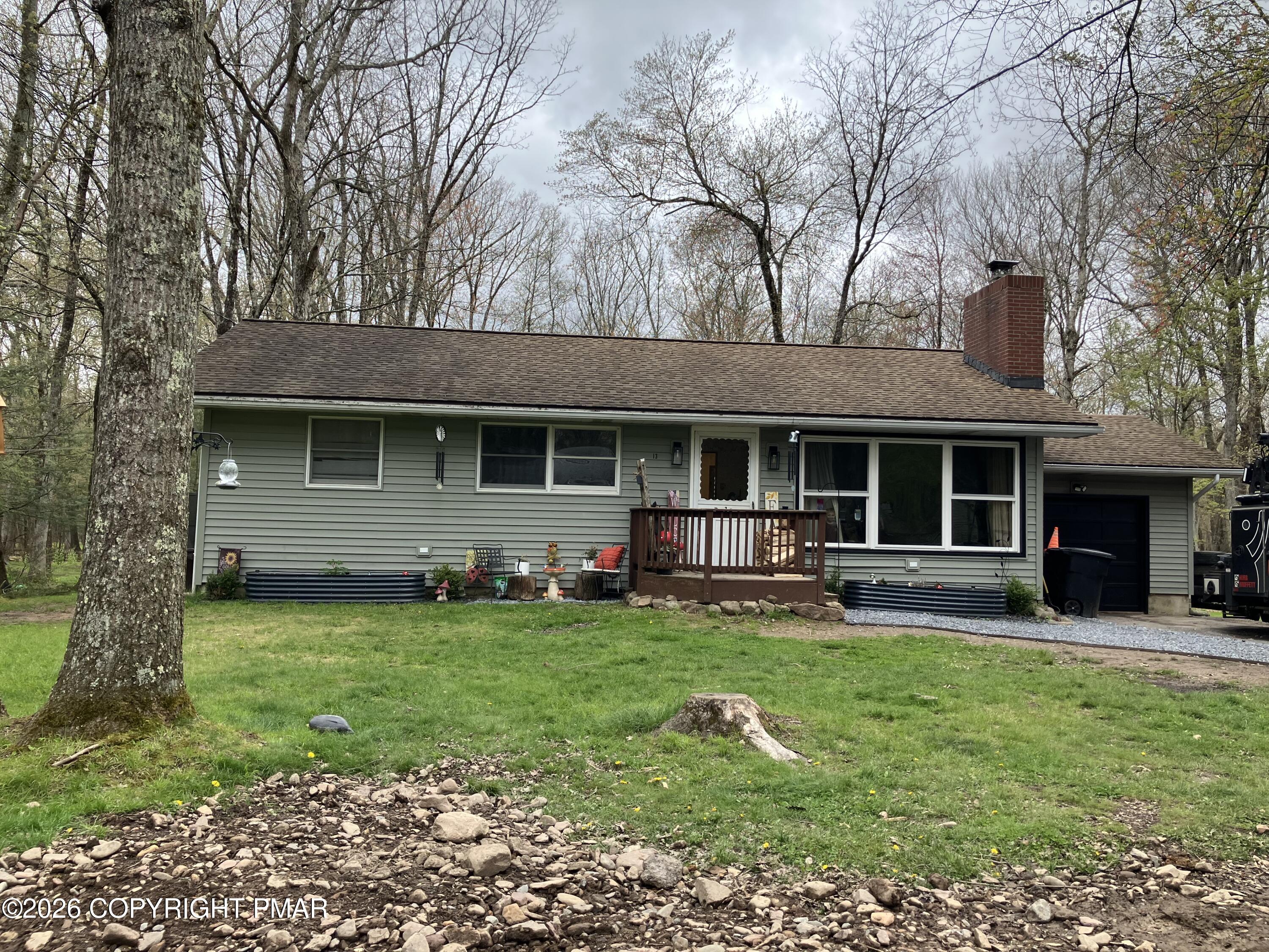 13 Pinetree Road