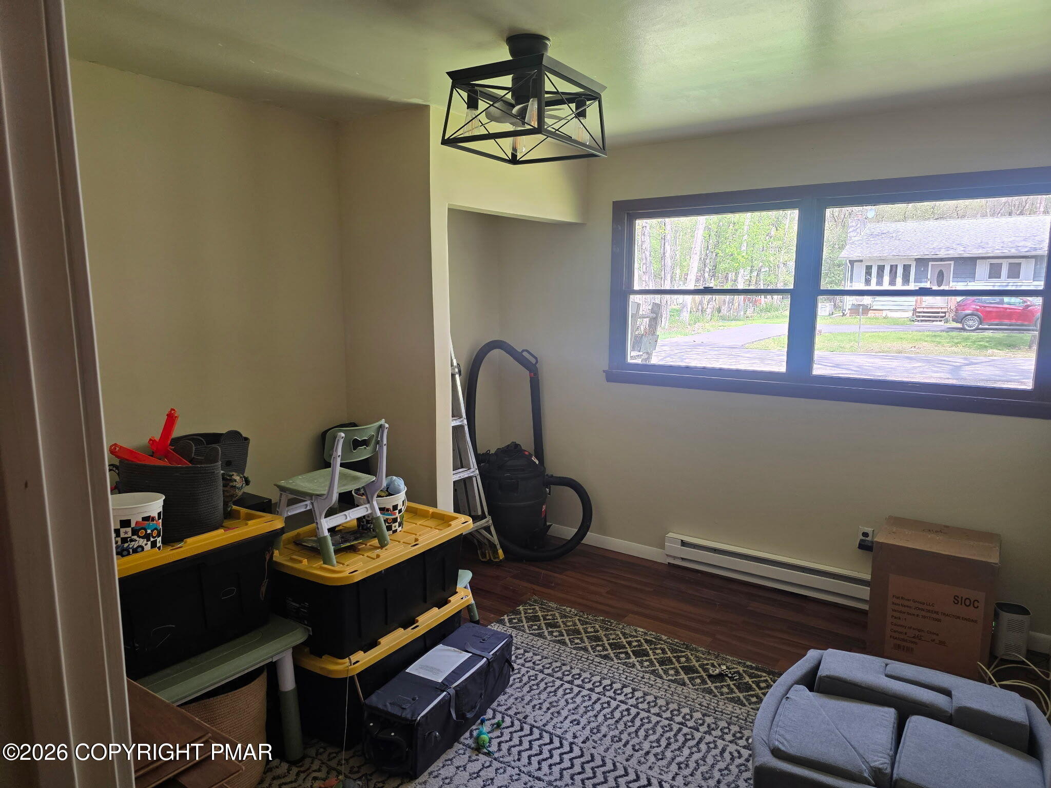 13 Pinetree Road