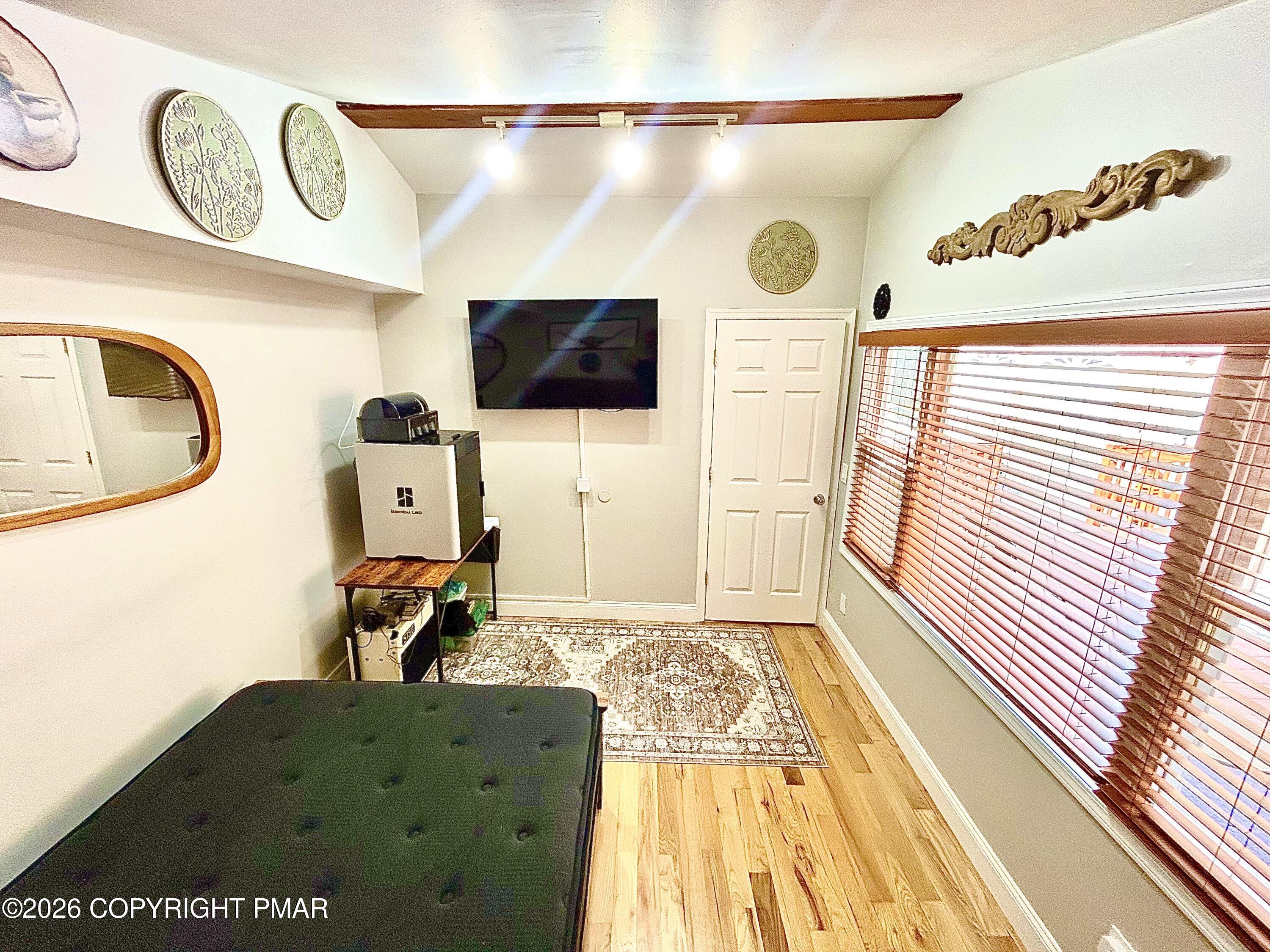98 Lenape Trail