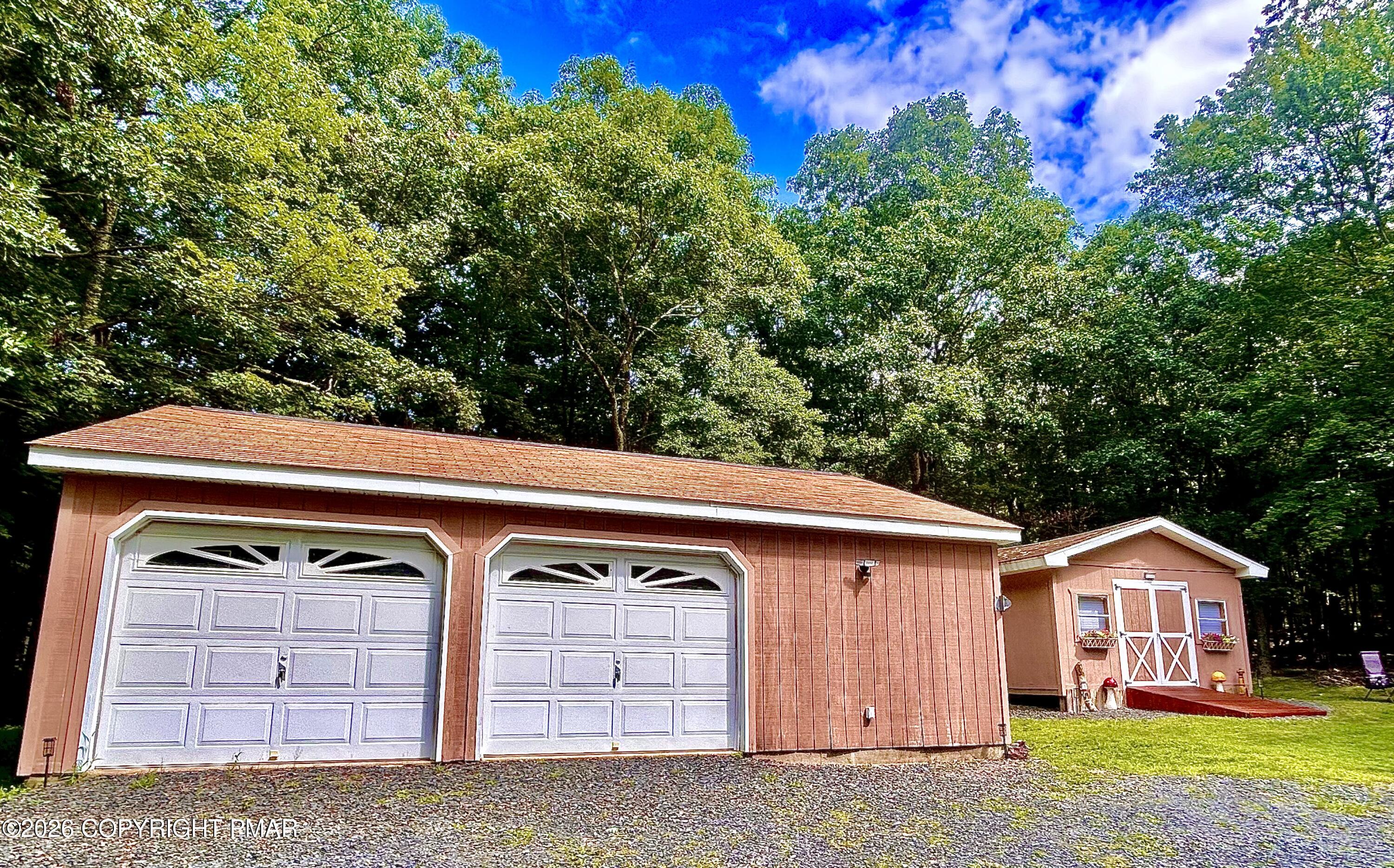 98 Lenape Trail