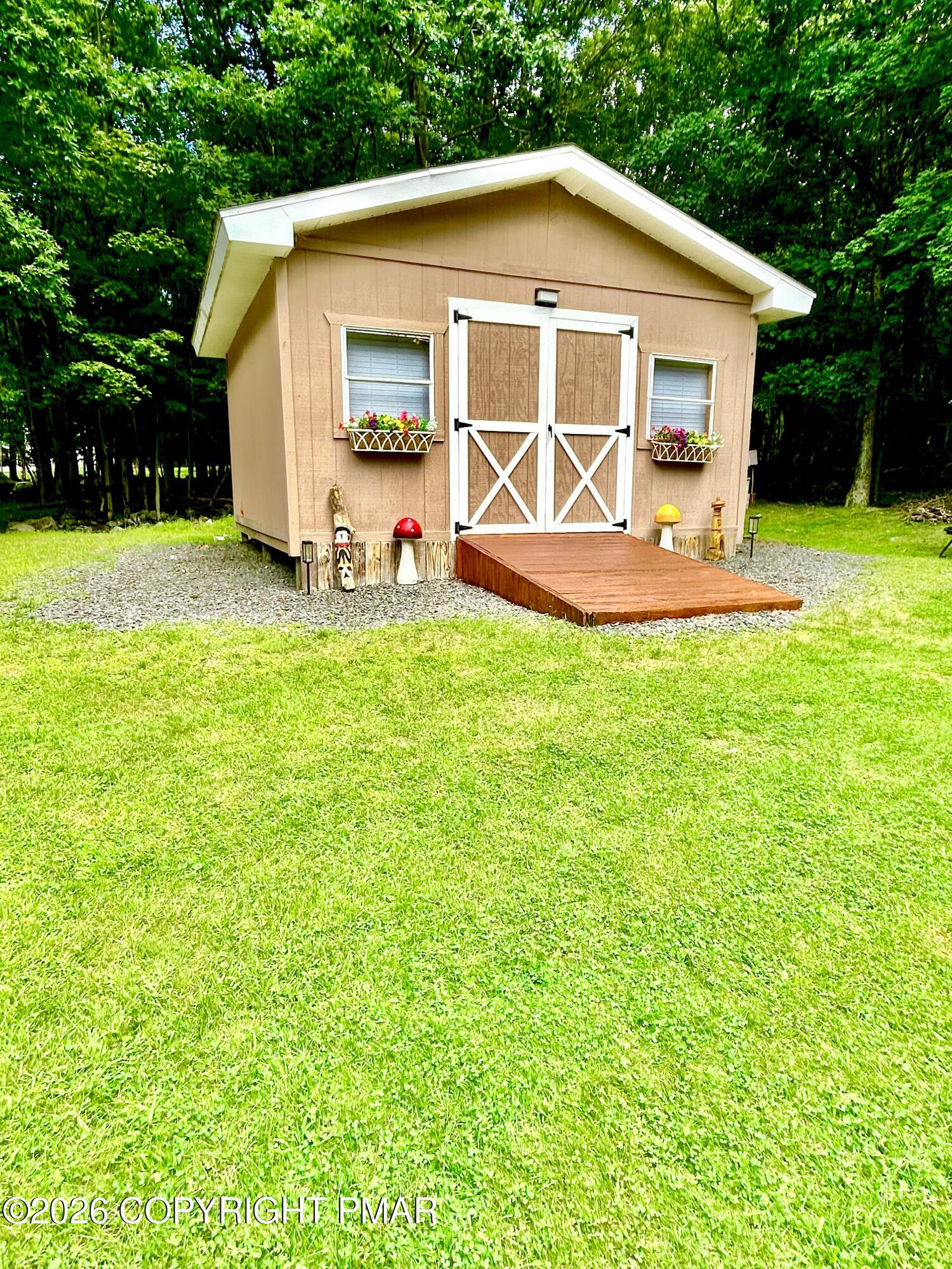98 Lenape Trail