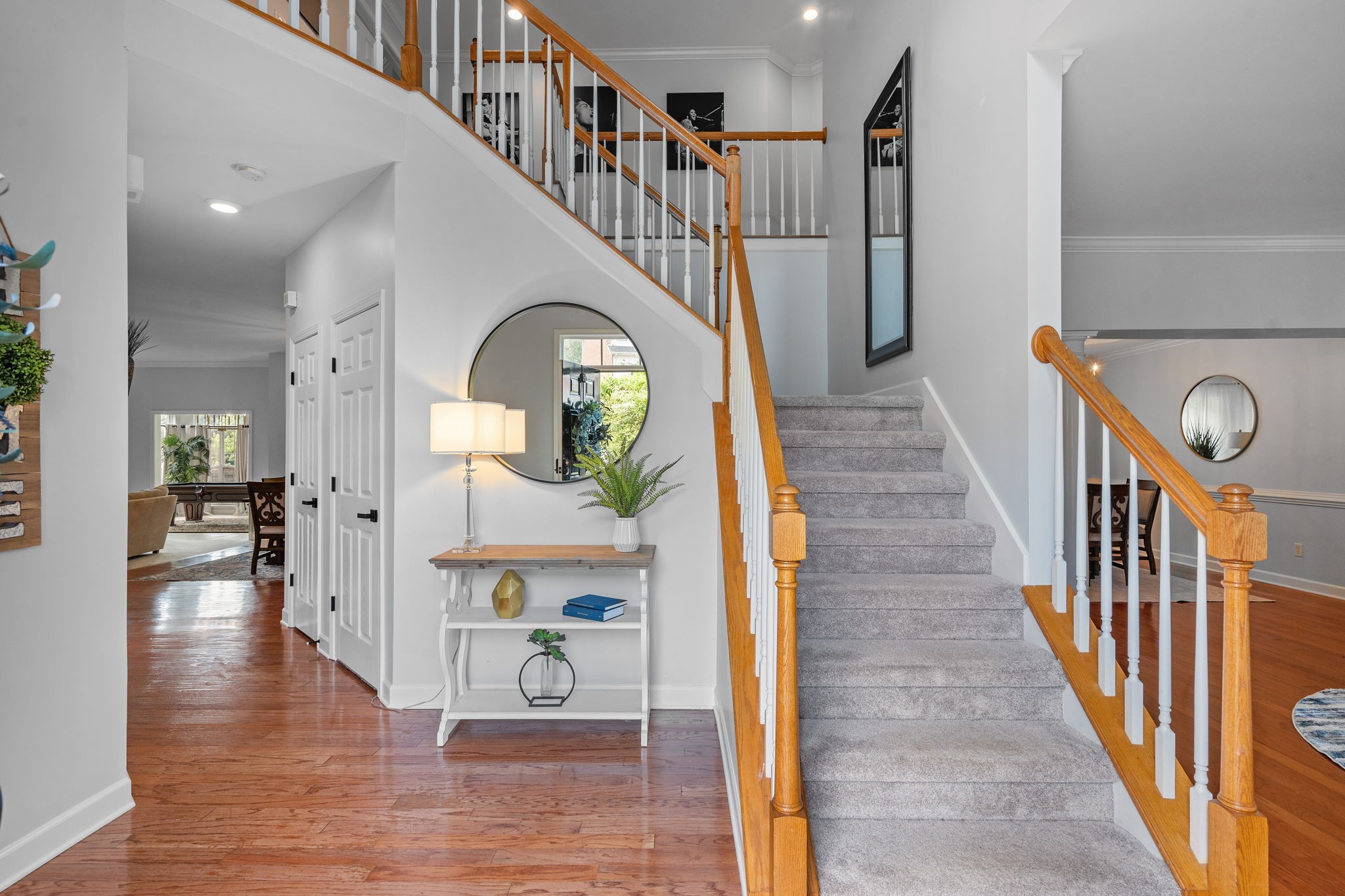 809 Century Oak Ct