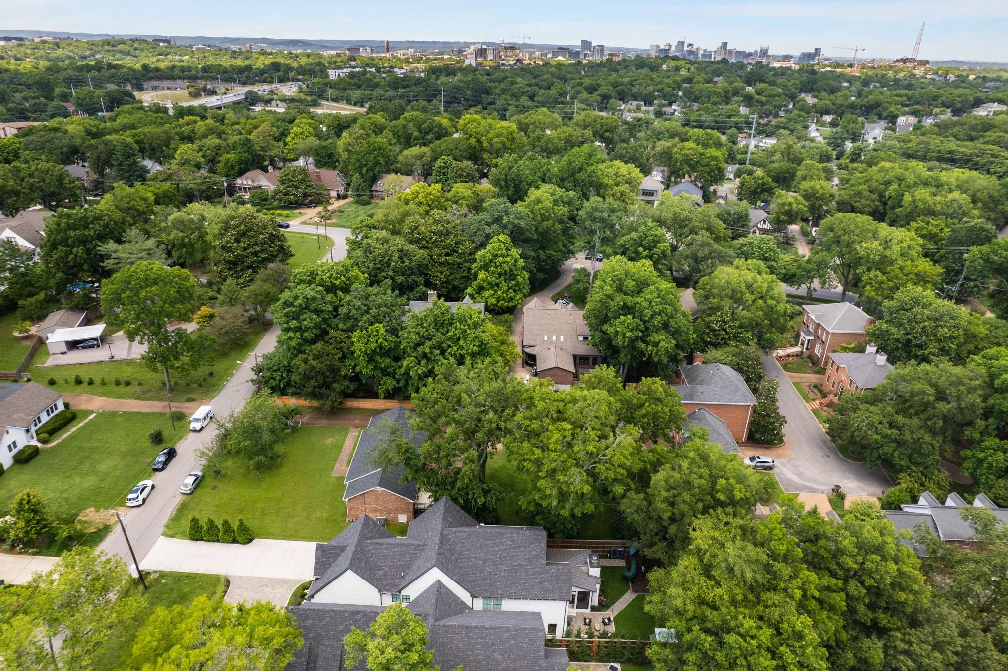 3424 Stokesmont Rd