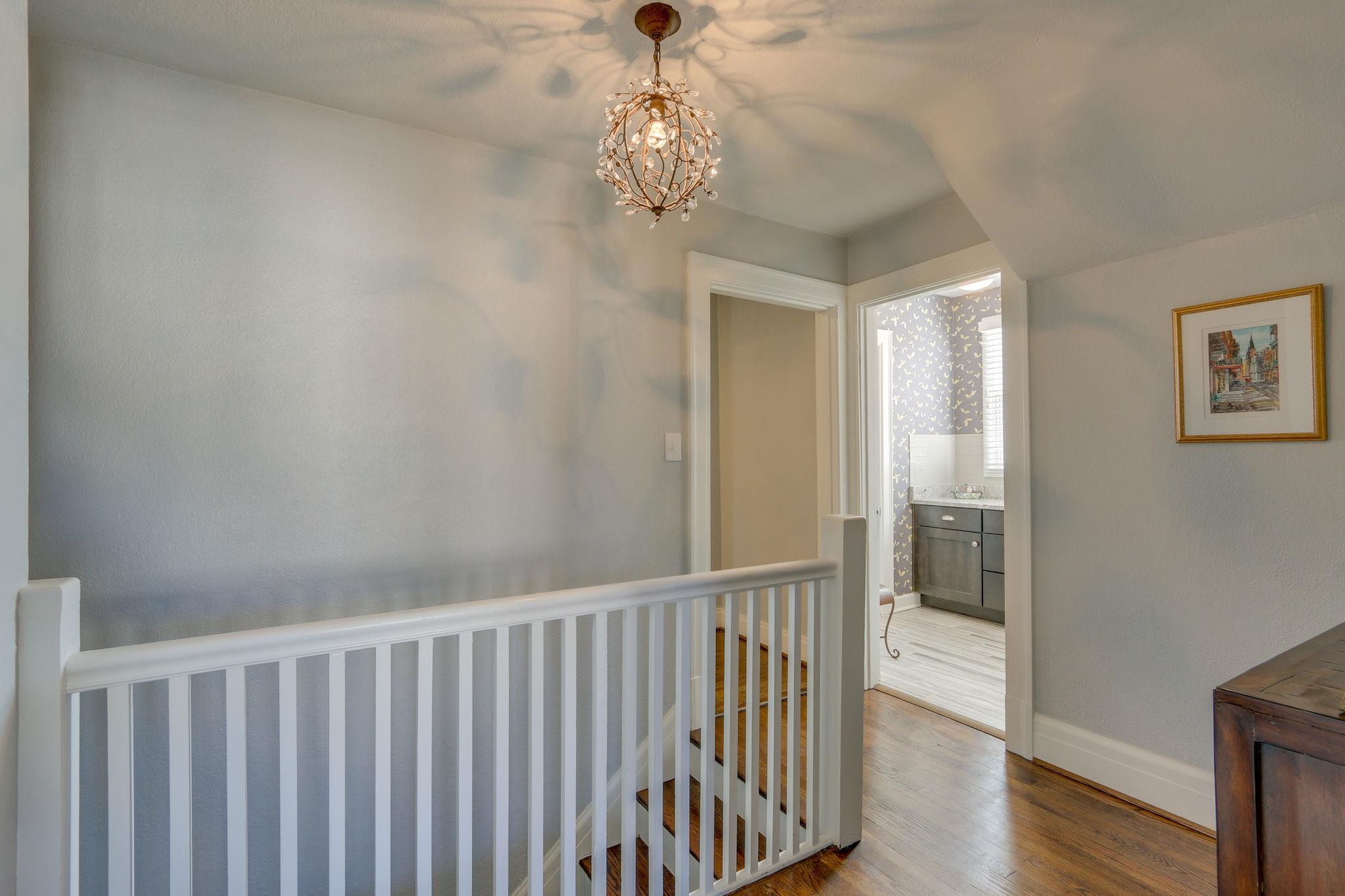 219 Lauderdale Rd