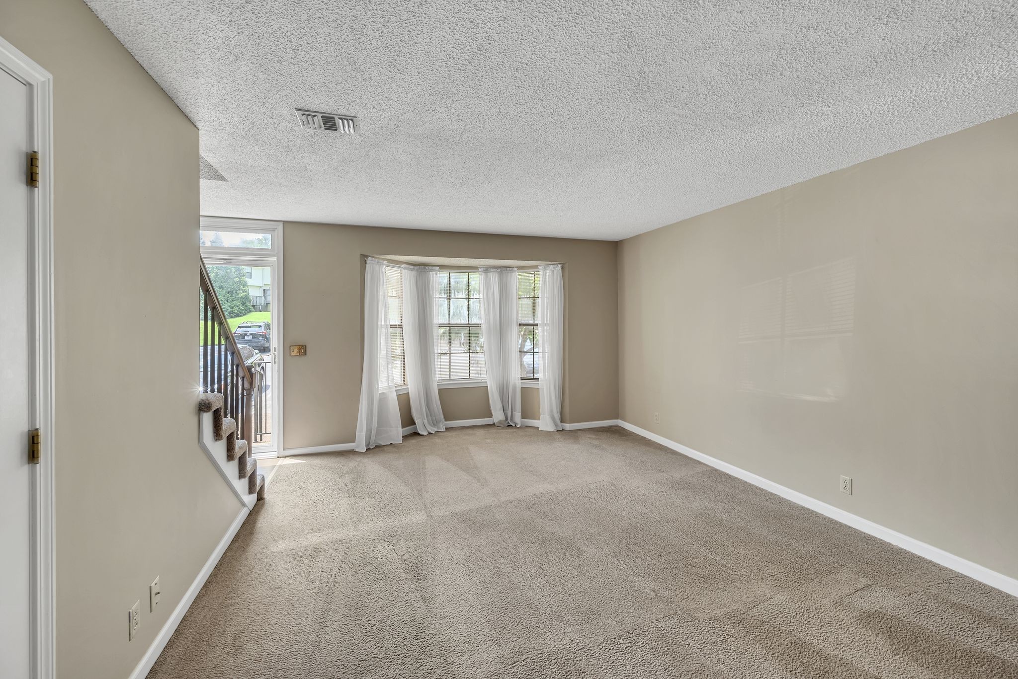 420 Thomas Jefferson Cir