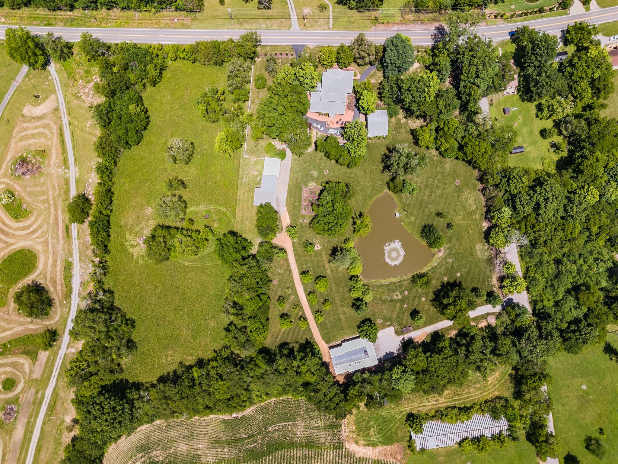 405B Webb Rd, W