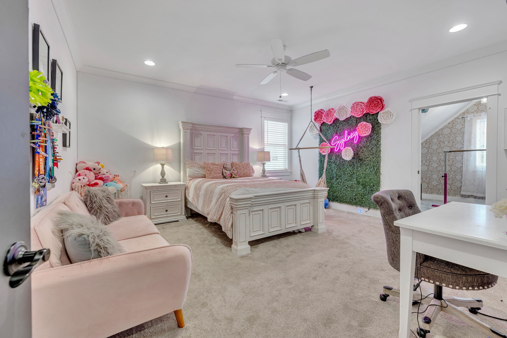 2109 Burgin Dr