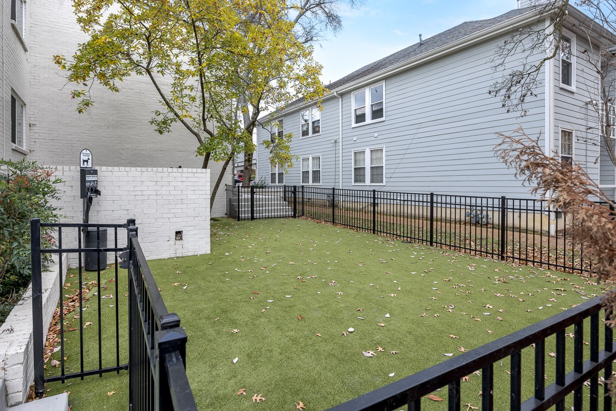 2129 Acklen Ave Unit: 10