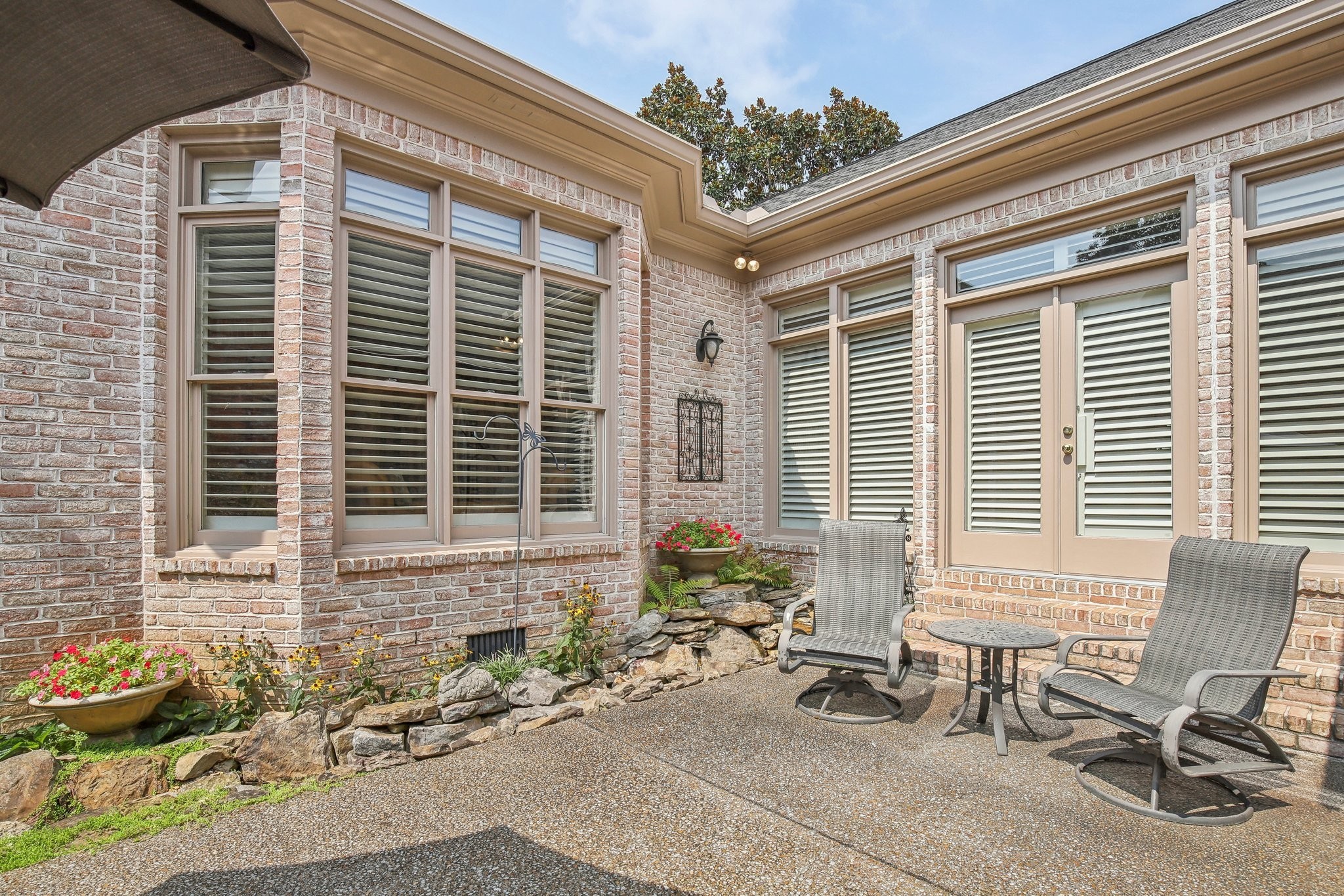 420 Prestwick Ct