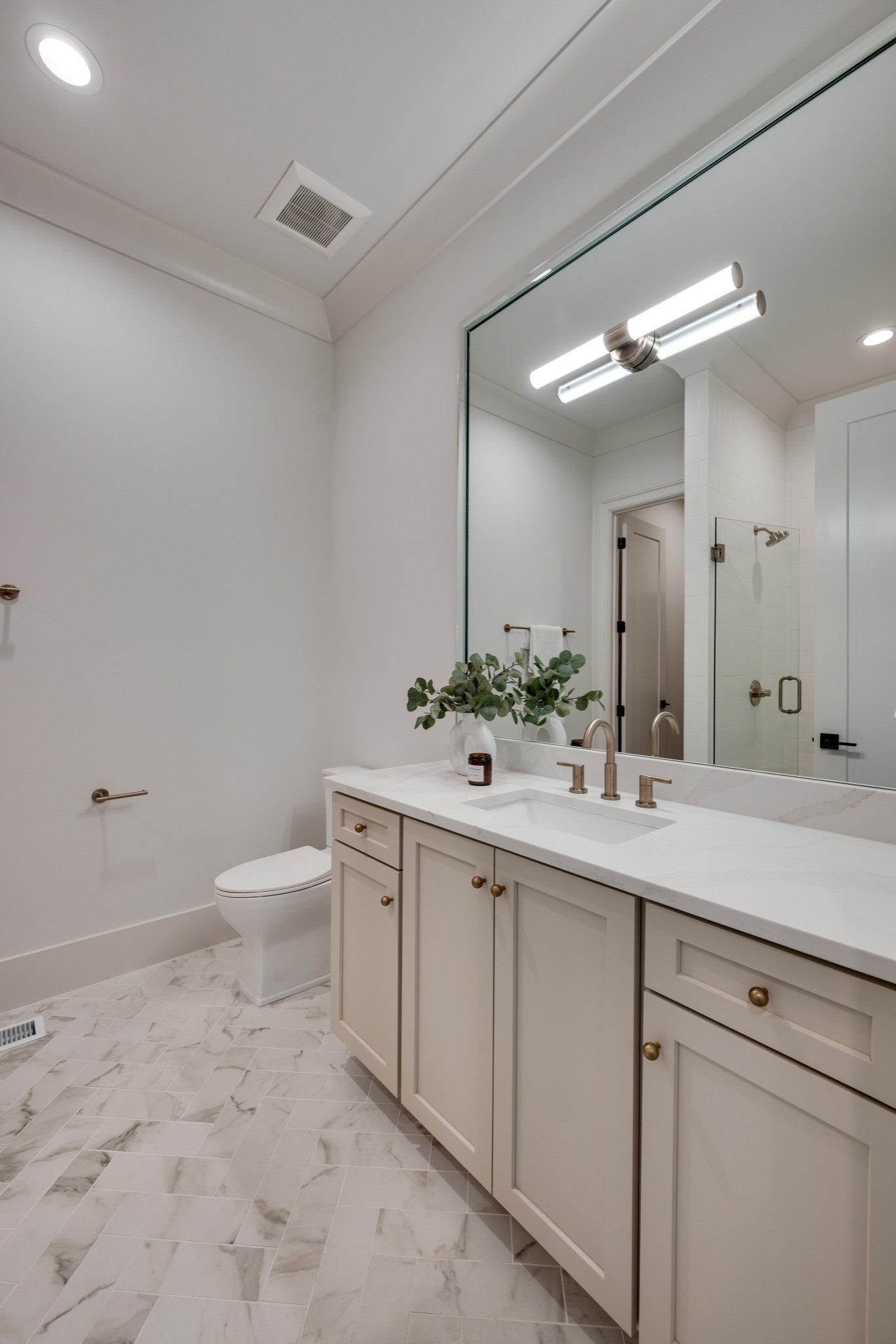 119 Lasalle Ct