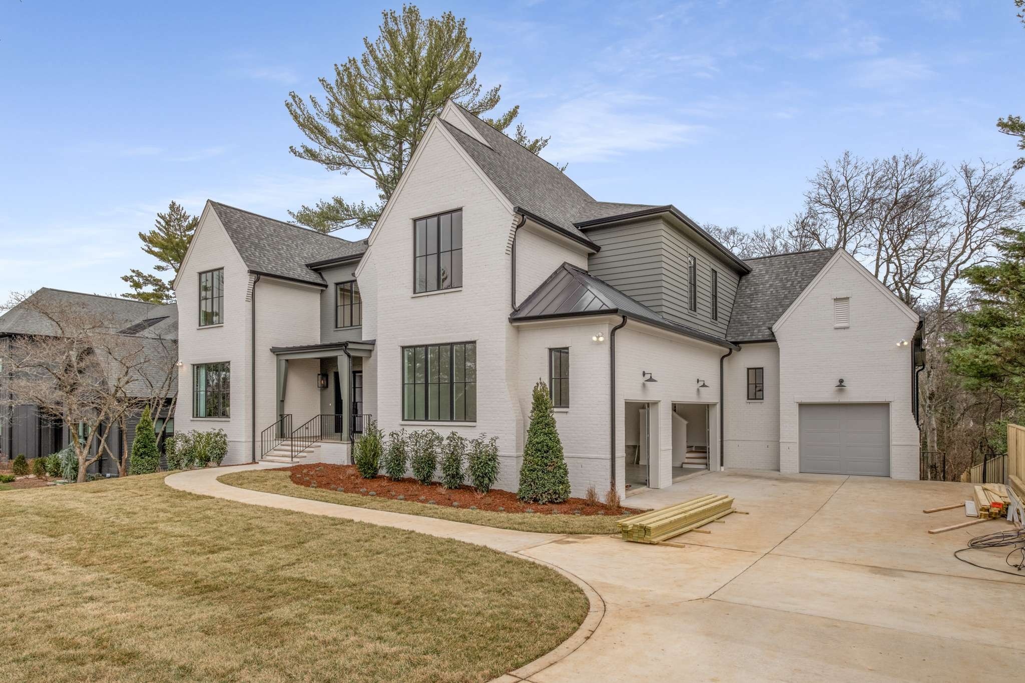 3922 Dorcas Dr