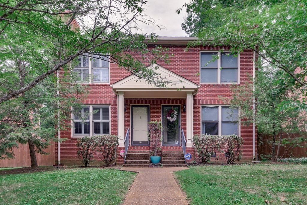 3726 Meadowbrook Ave