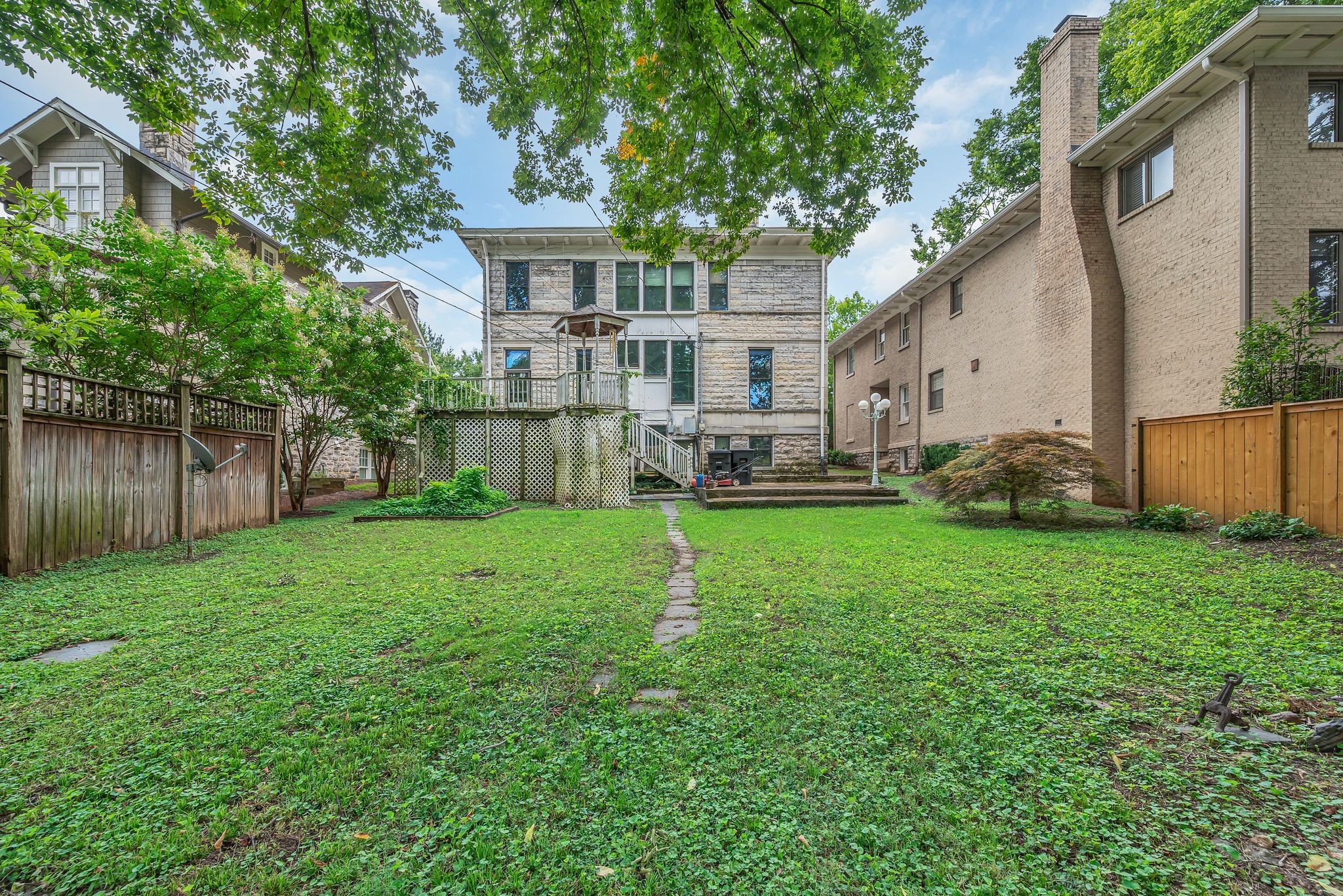 3818 Richland Ave