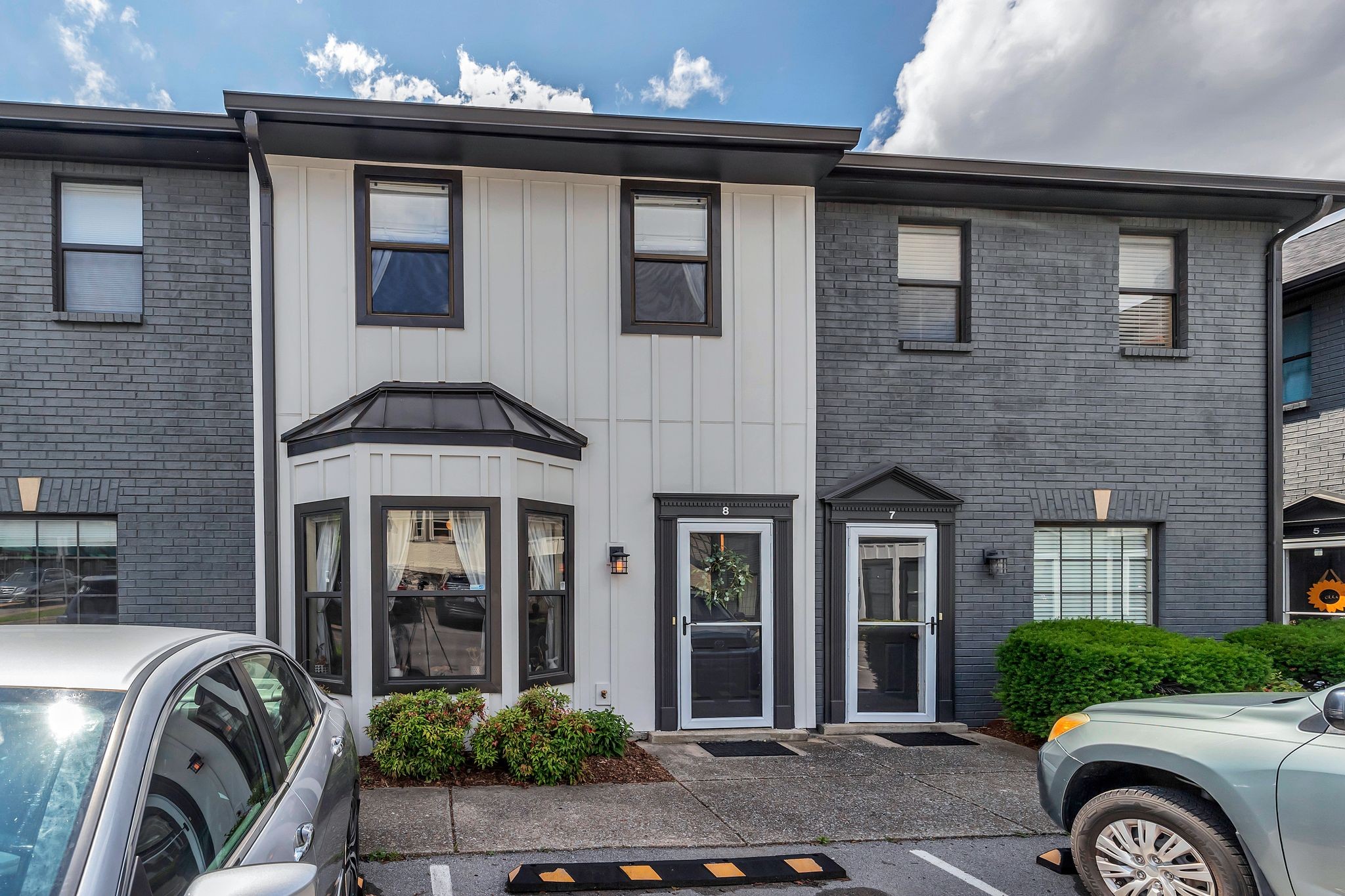 2112 Blair Blvd Unit: 8
