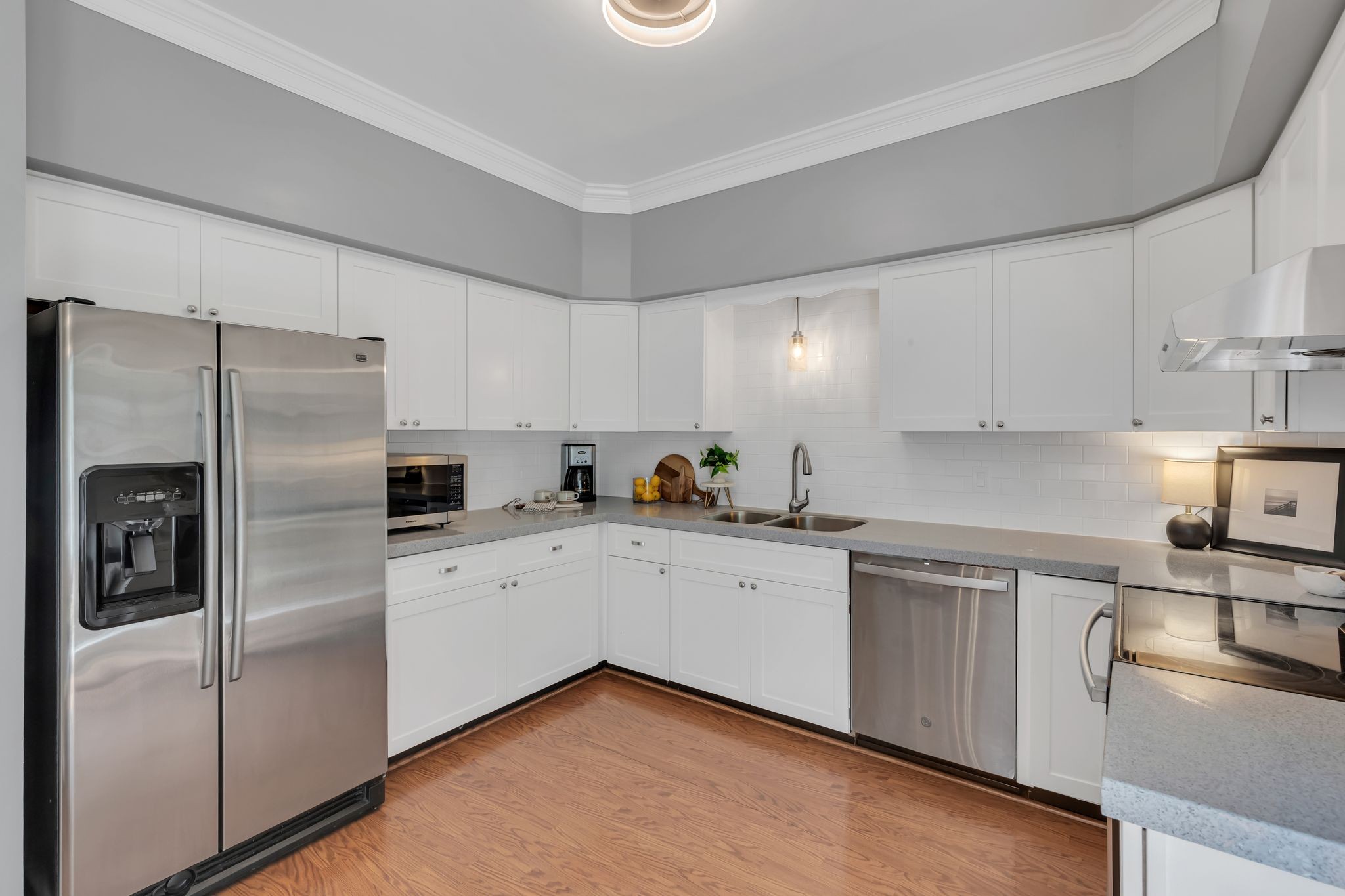 2112 Blair Blvd Unit: 8