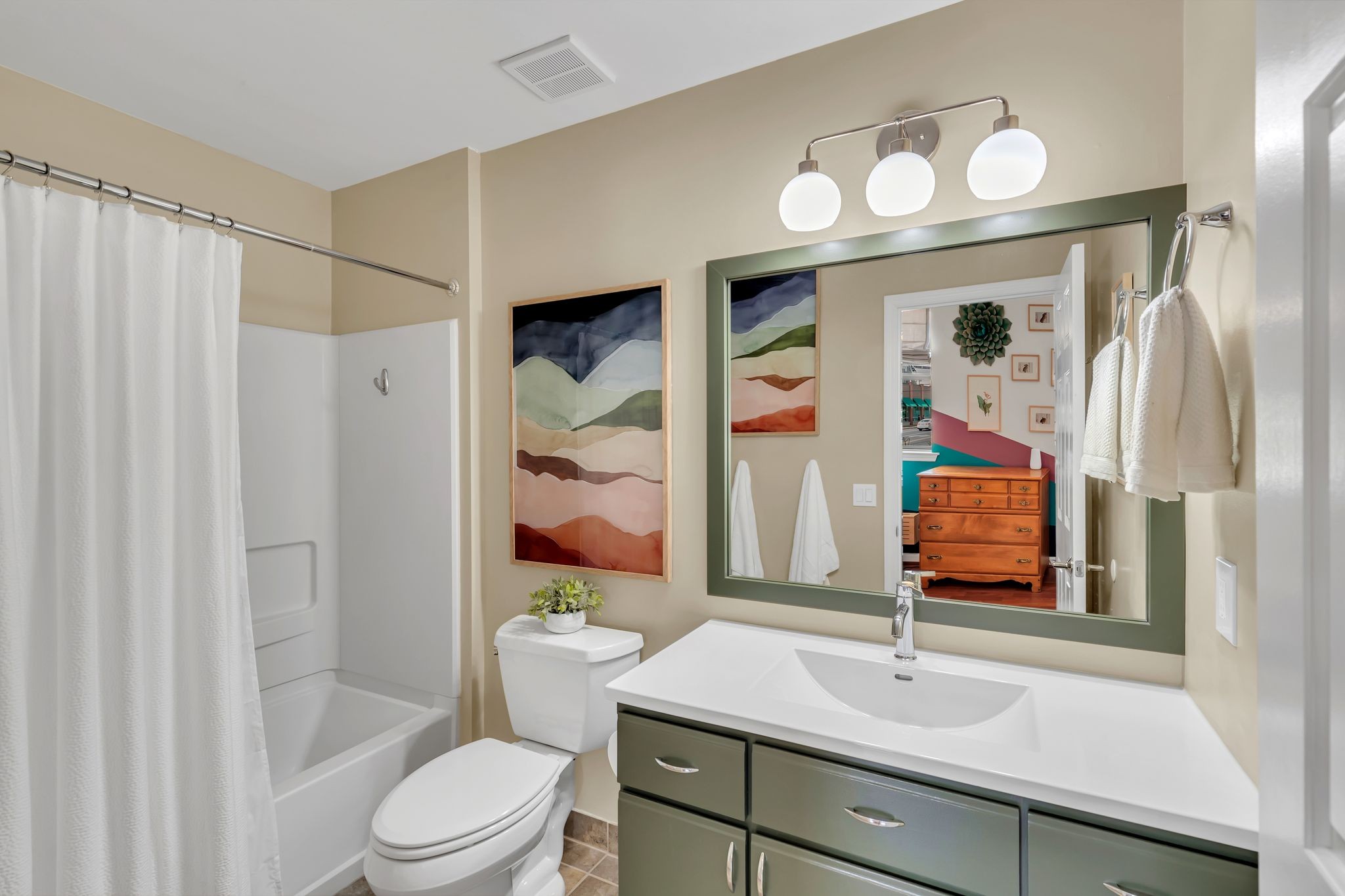 2112 Blair Blvd Unit: 8