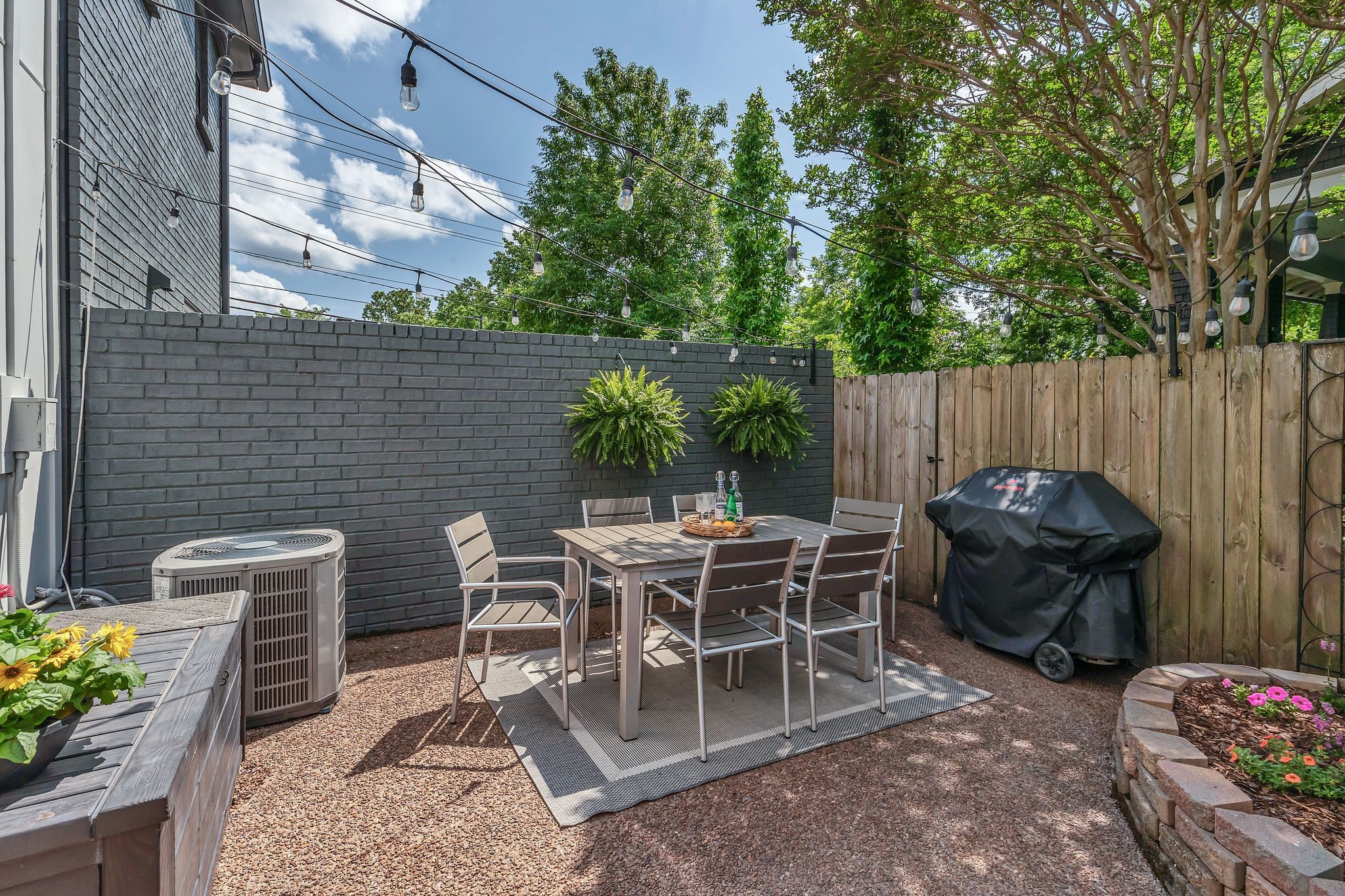 2112 Blair Blvd Unit: 8