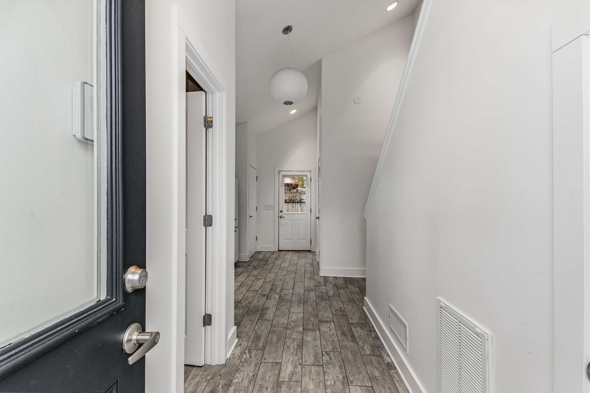 2310 Vaulx Ln