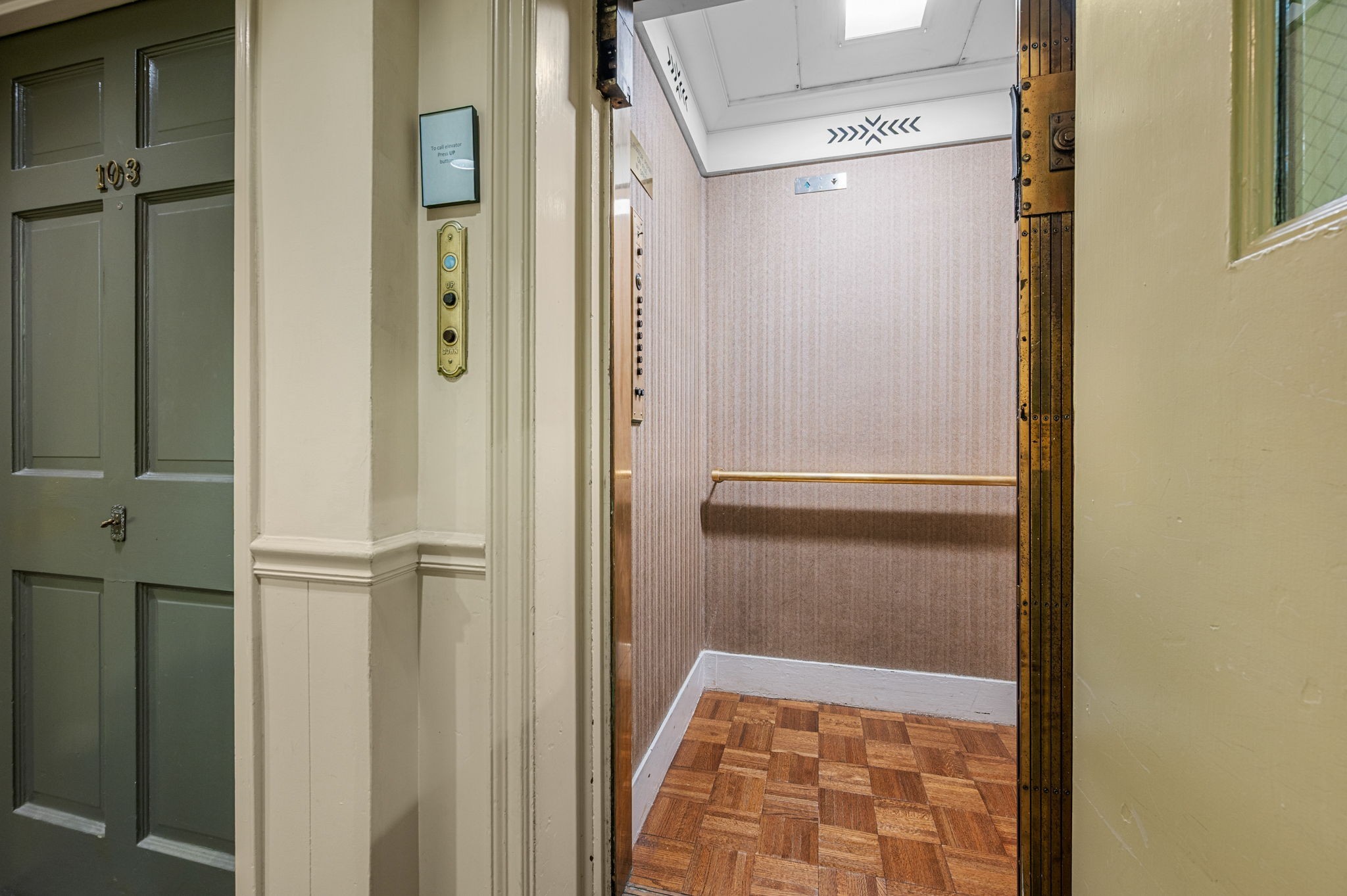 4225 Harding Pike Unit: 501