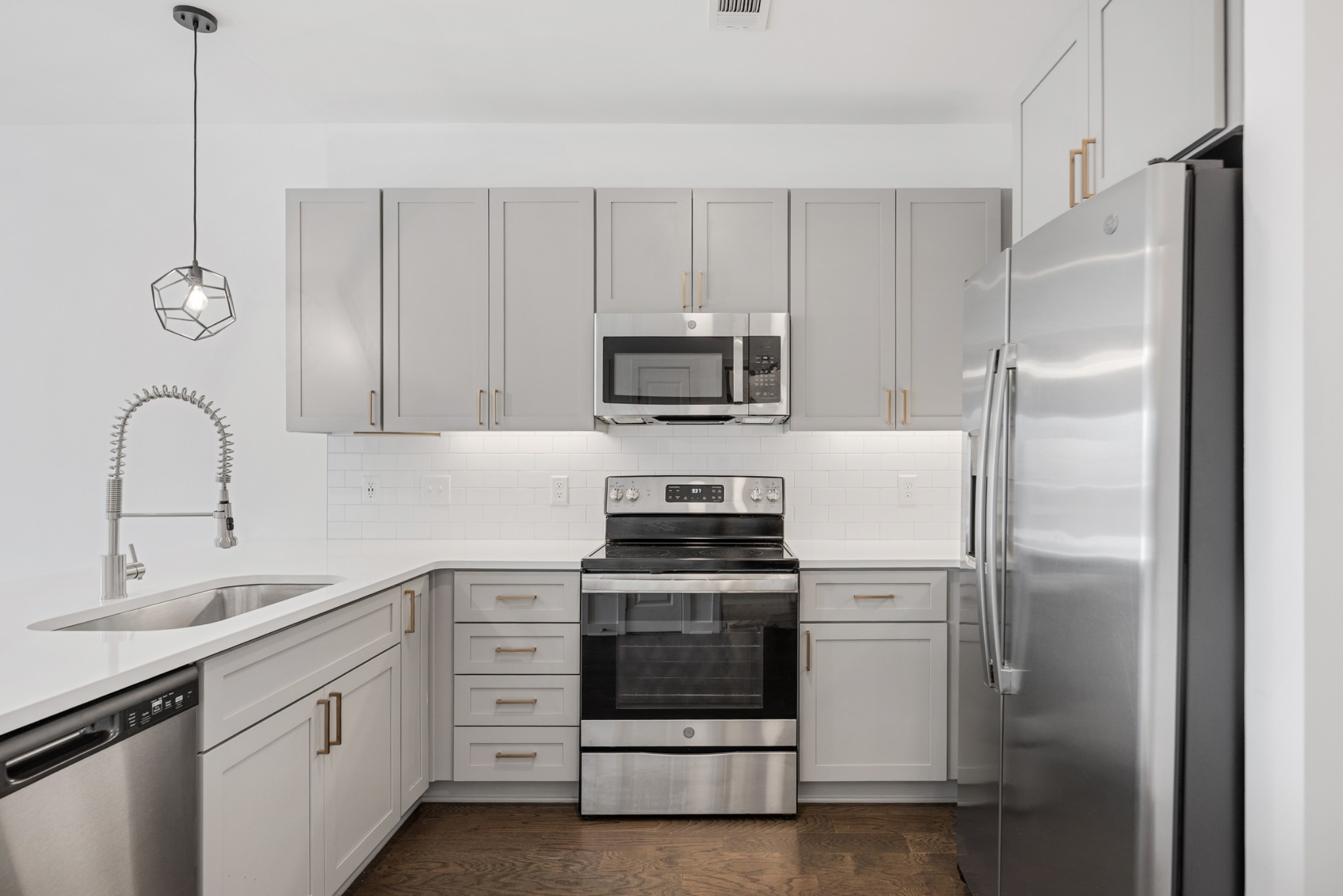 1677 54th Ave, N Unit: 415