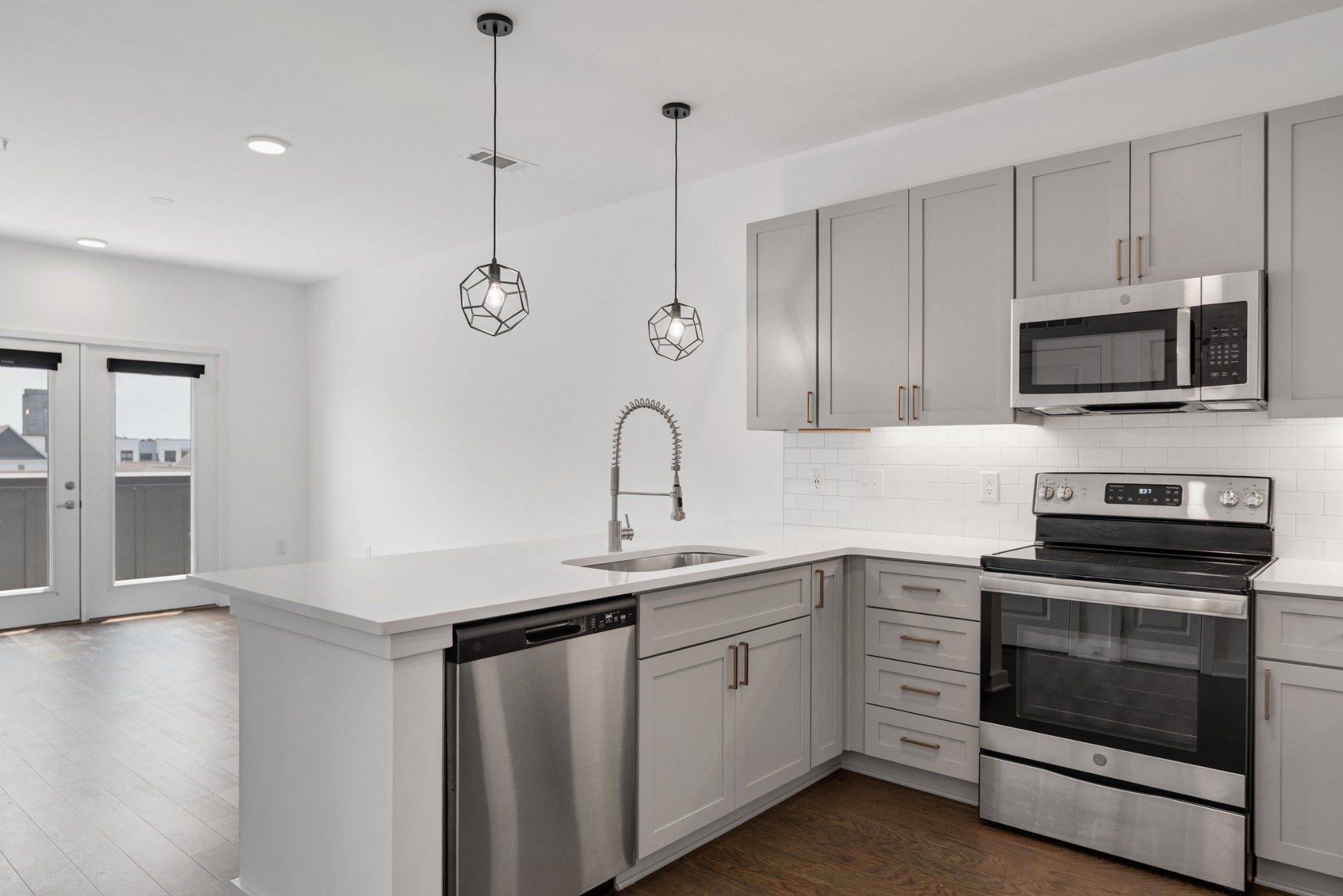 1677 54th Ave, N Unit: 415