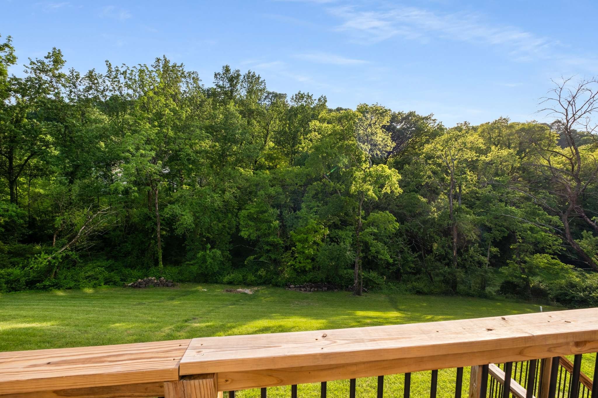 1236 Saxon Dr