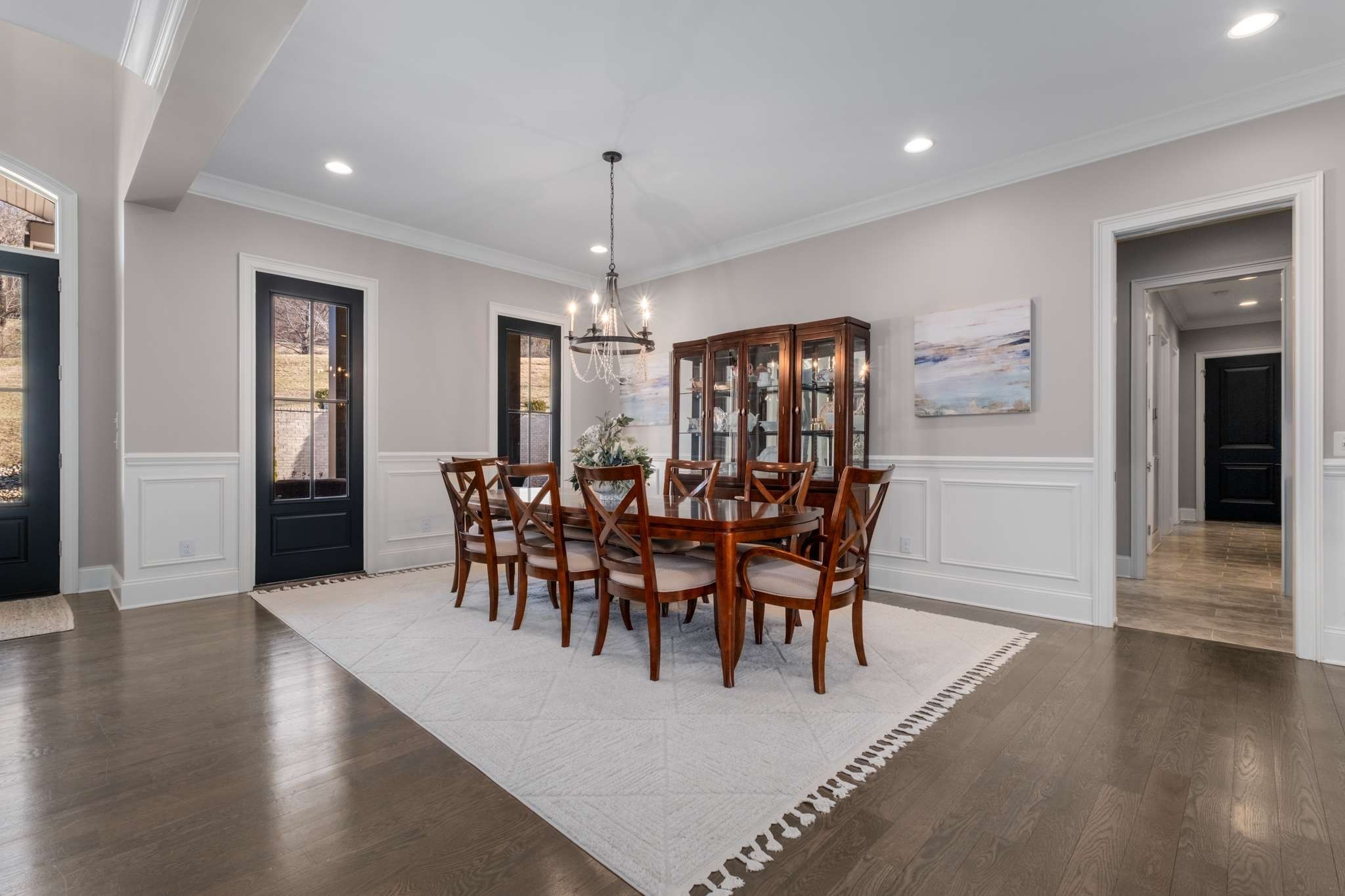 1236 Saxon Dr