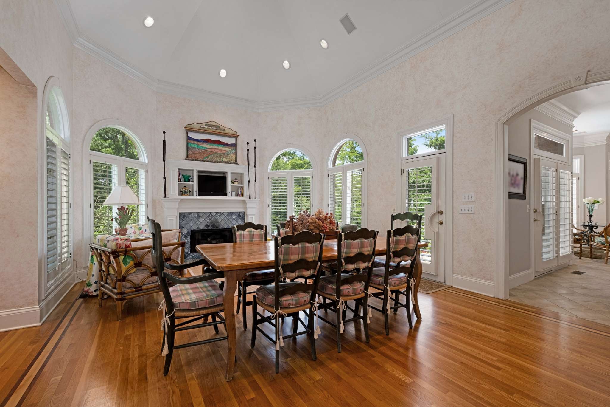 926 Overton Lea Rd