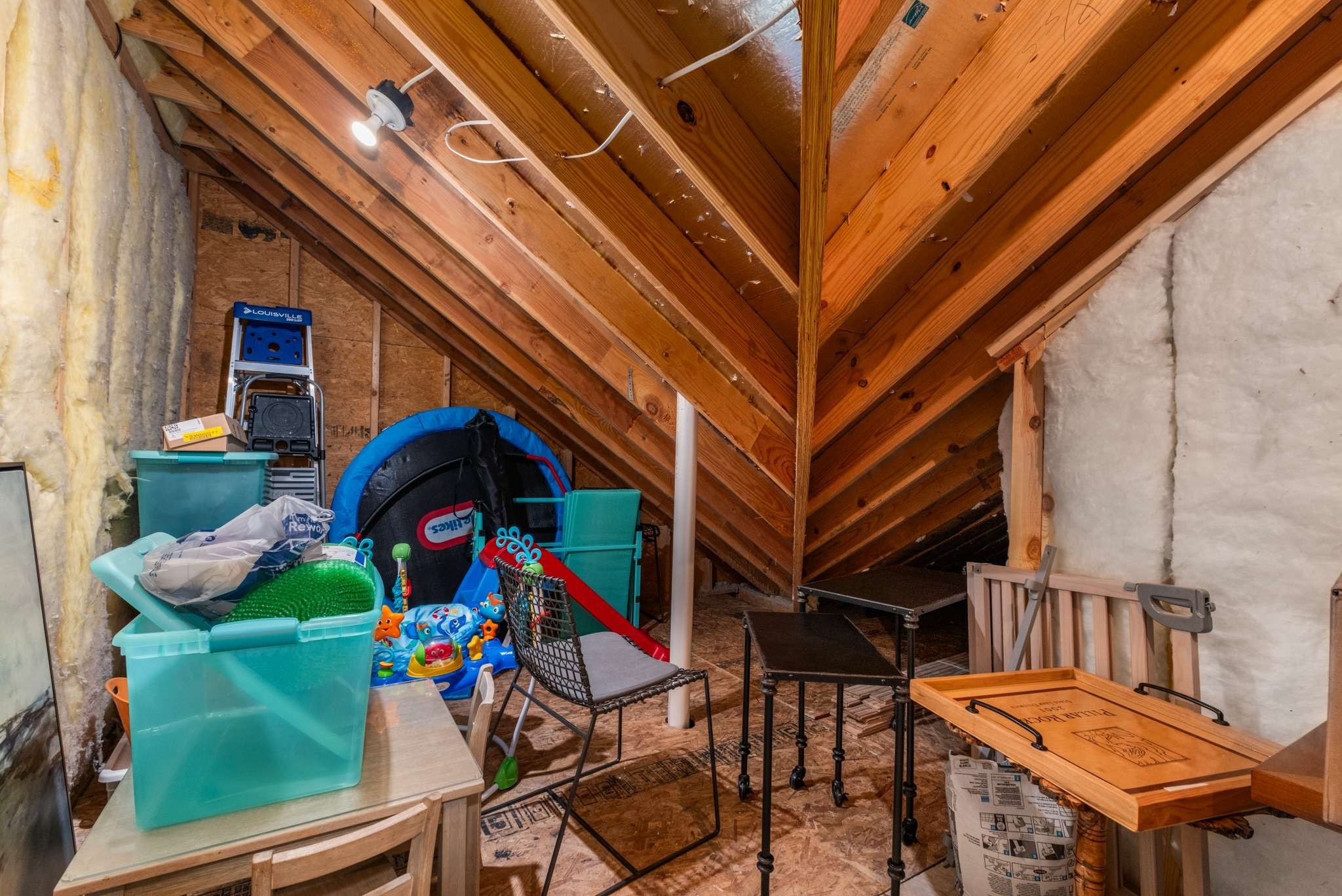 2310 Vaulx Ln
