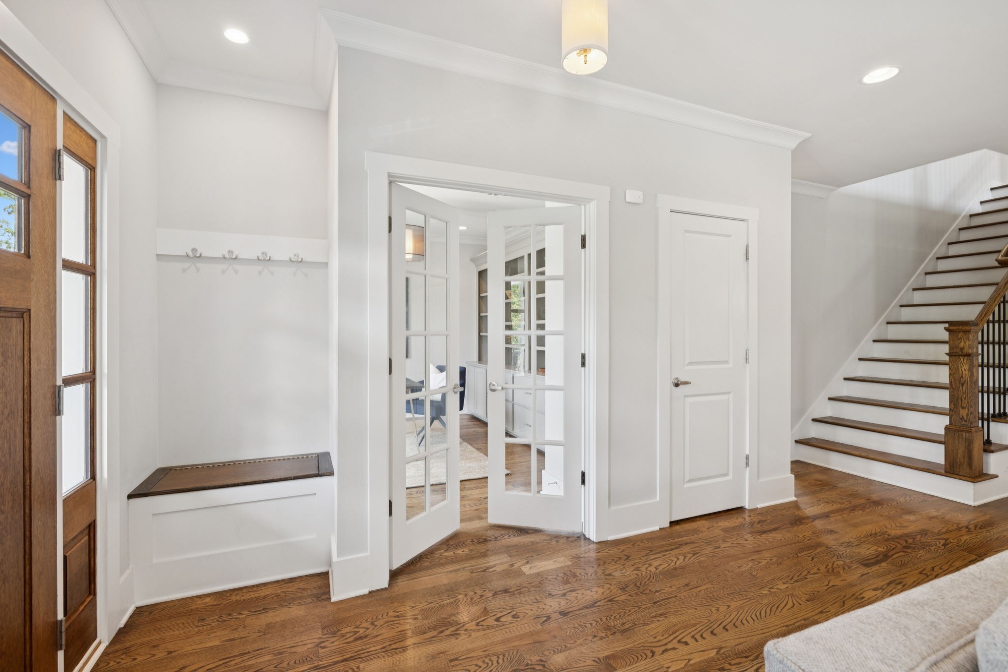 2310 Vaulx Ln