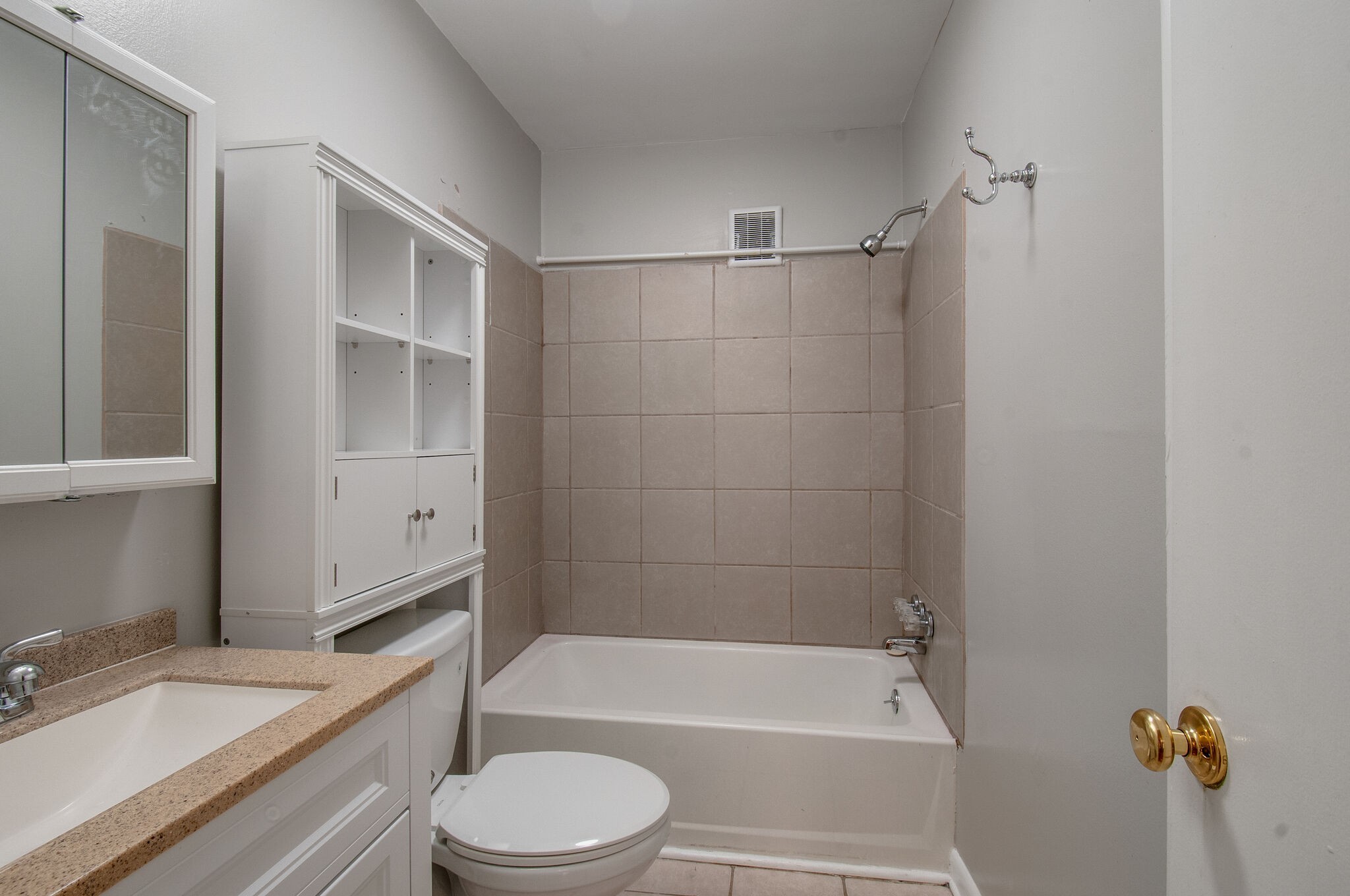 3600 Hillsboro Pike Unit: E6