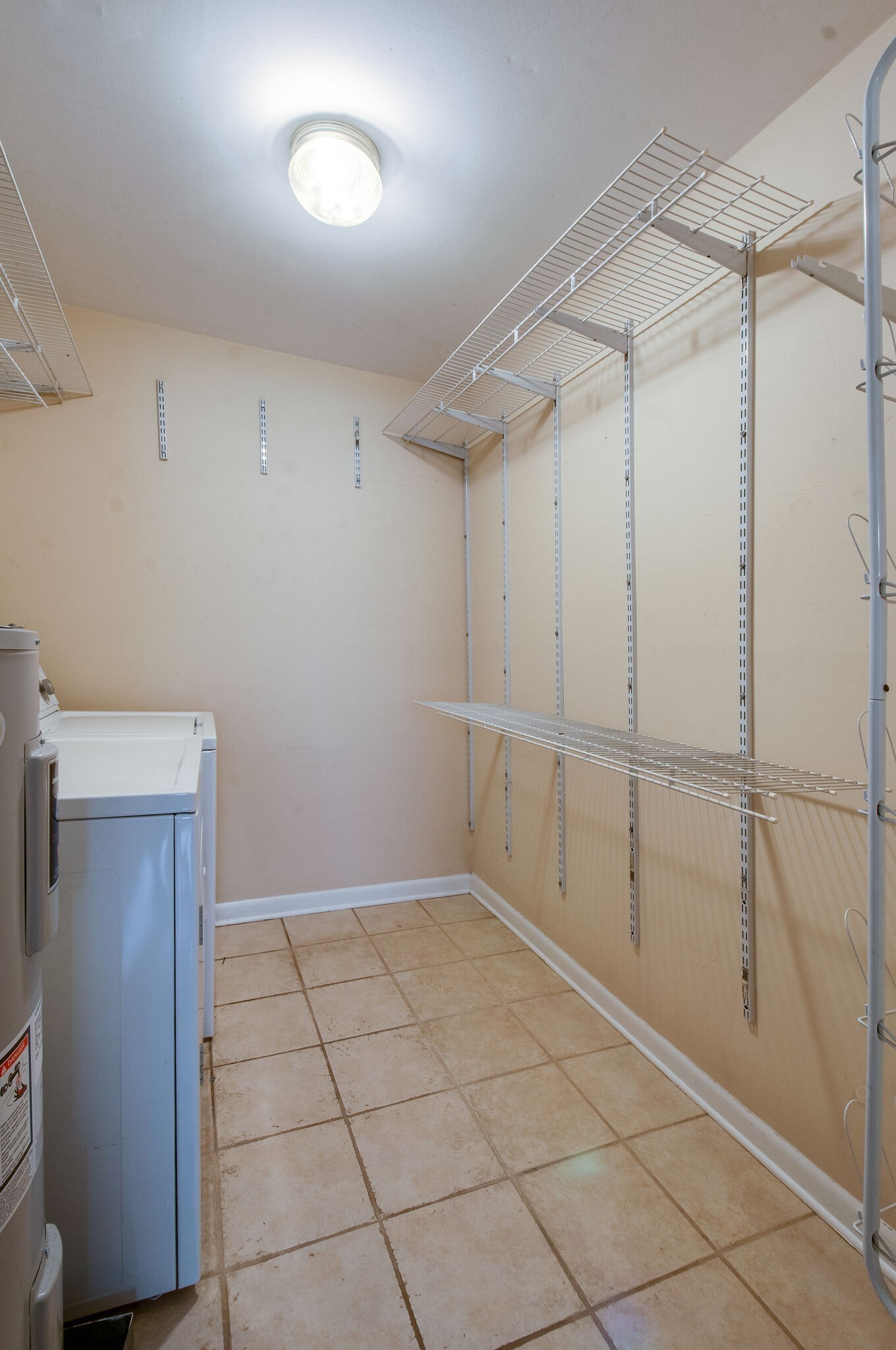 3600 Hillsboro Pike Unit: E6