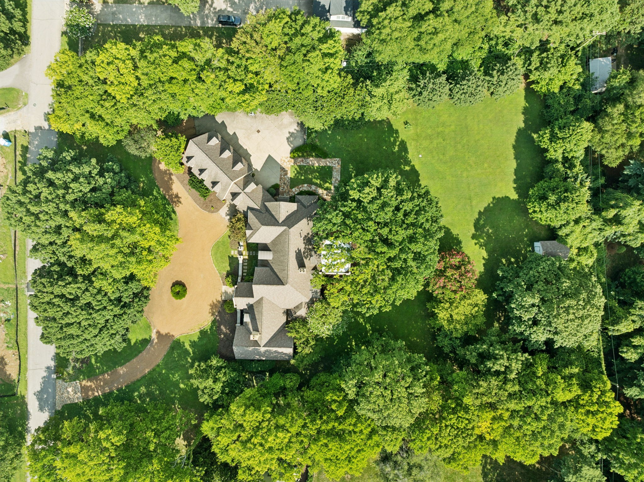 1011 Gateway Ln