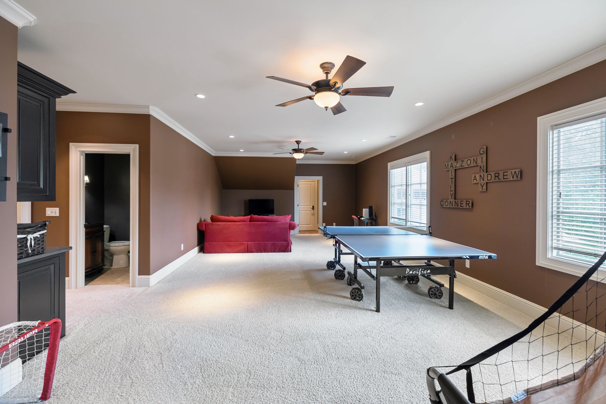 5230 Lysander Ln