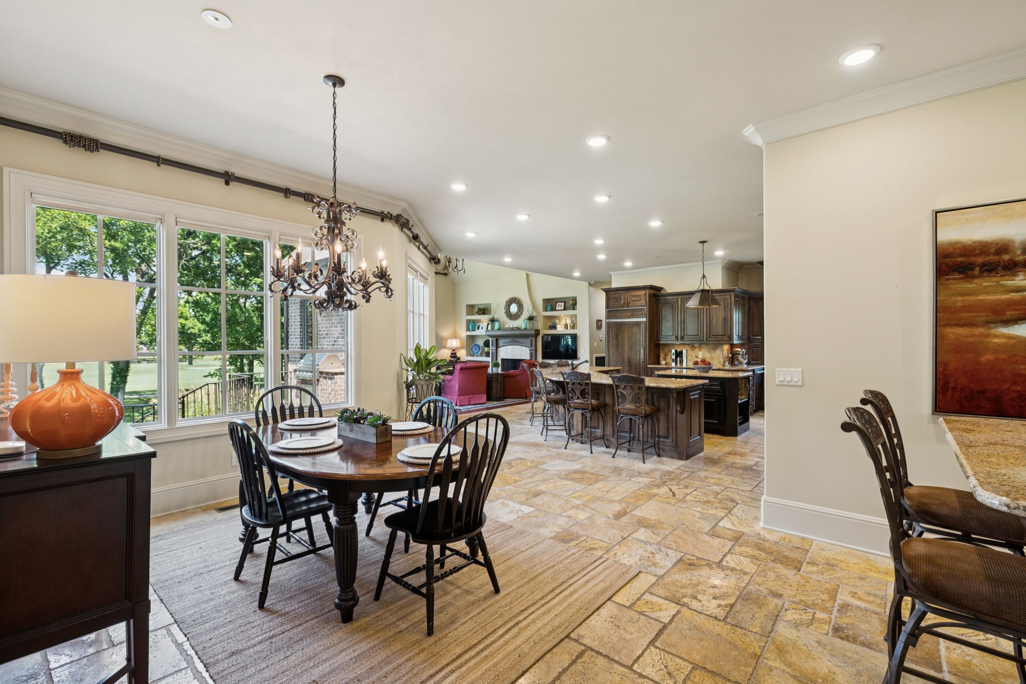 5230 Lysander Ln