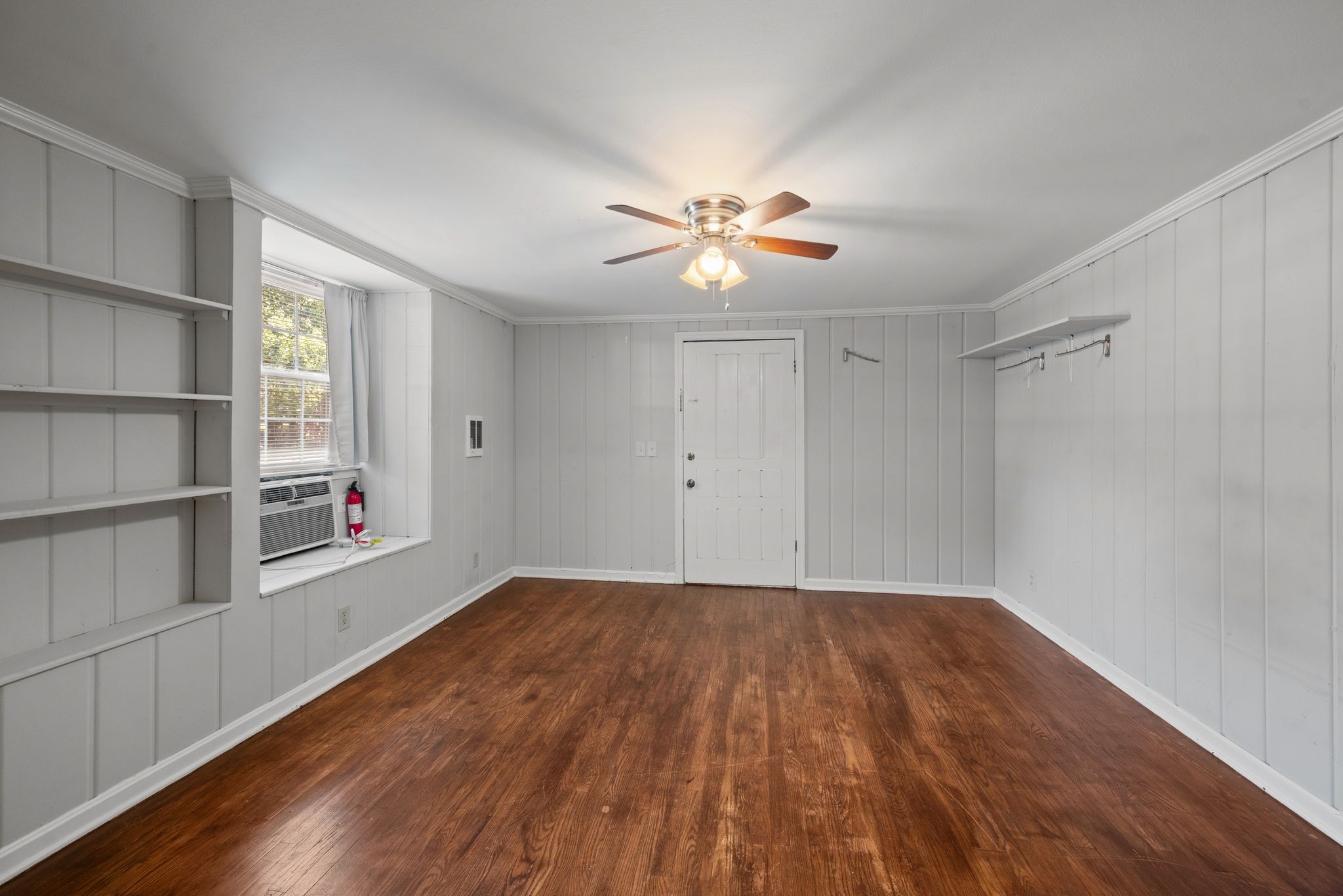 3800 West End Ave Unit: 7