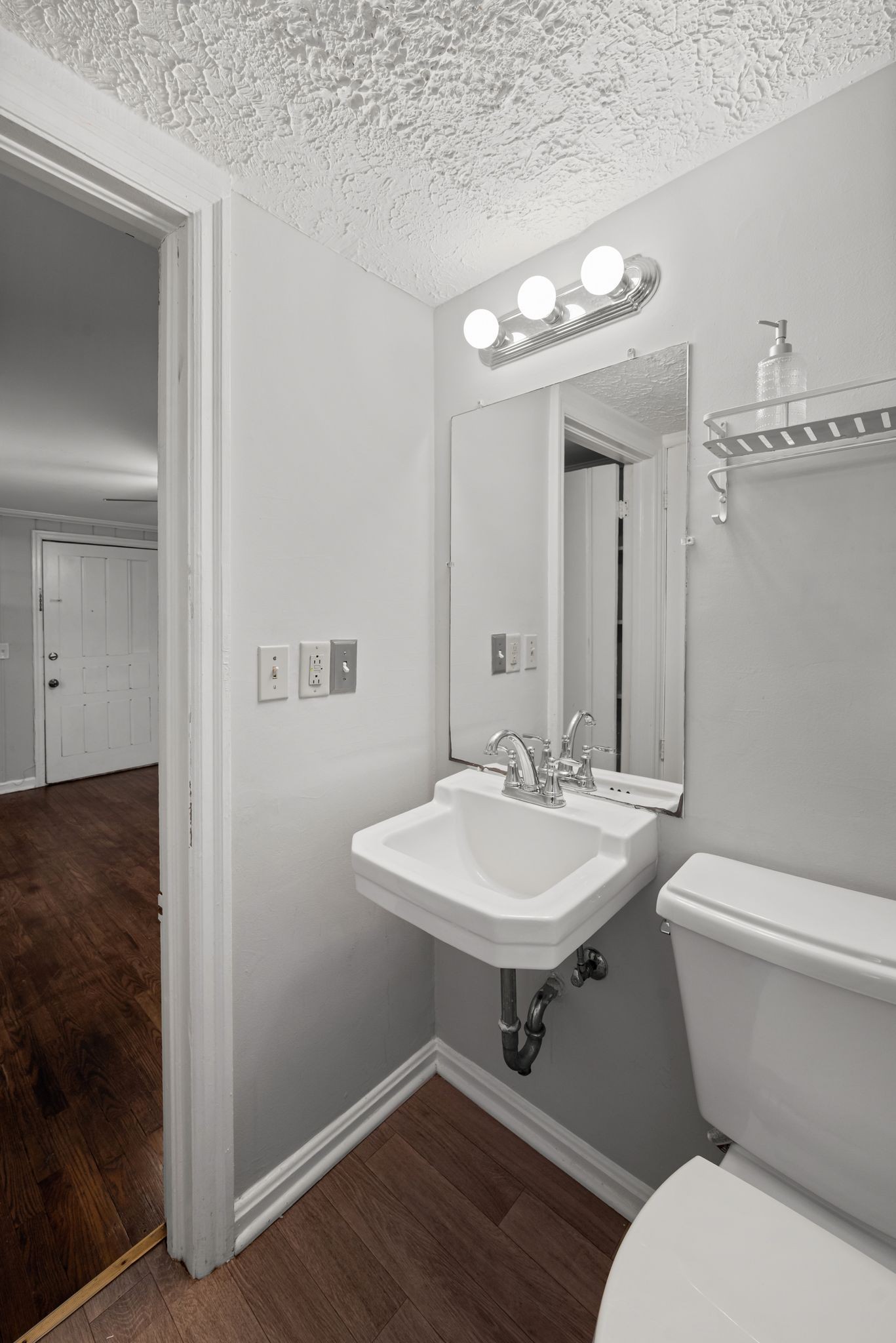 3800 West End Ave Unit: 7