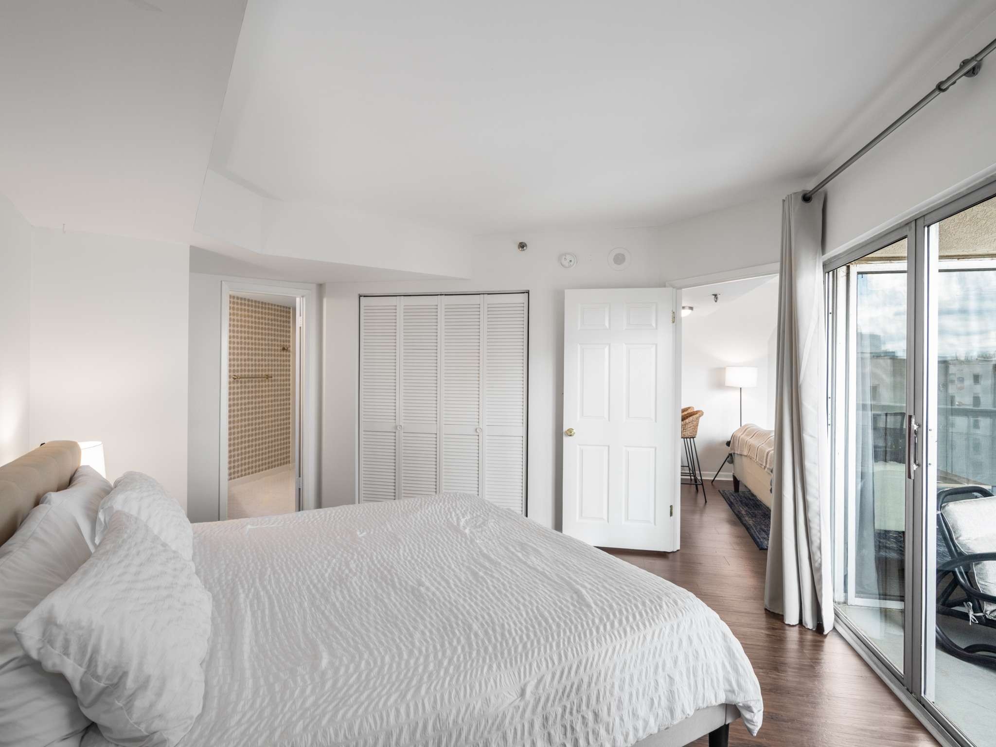 900 19th Ave, S Unit: 605