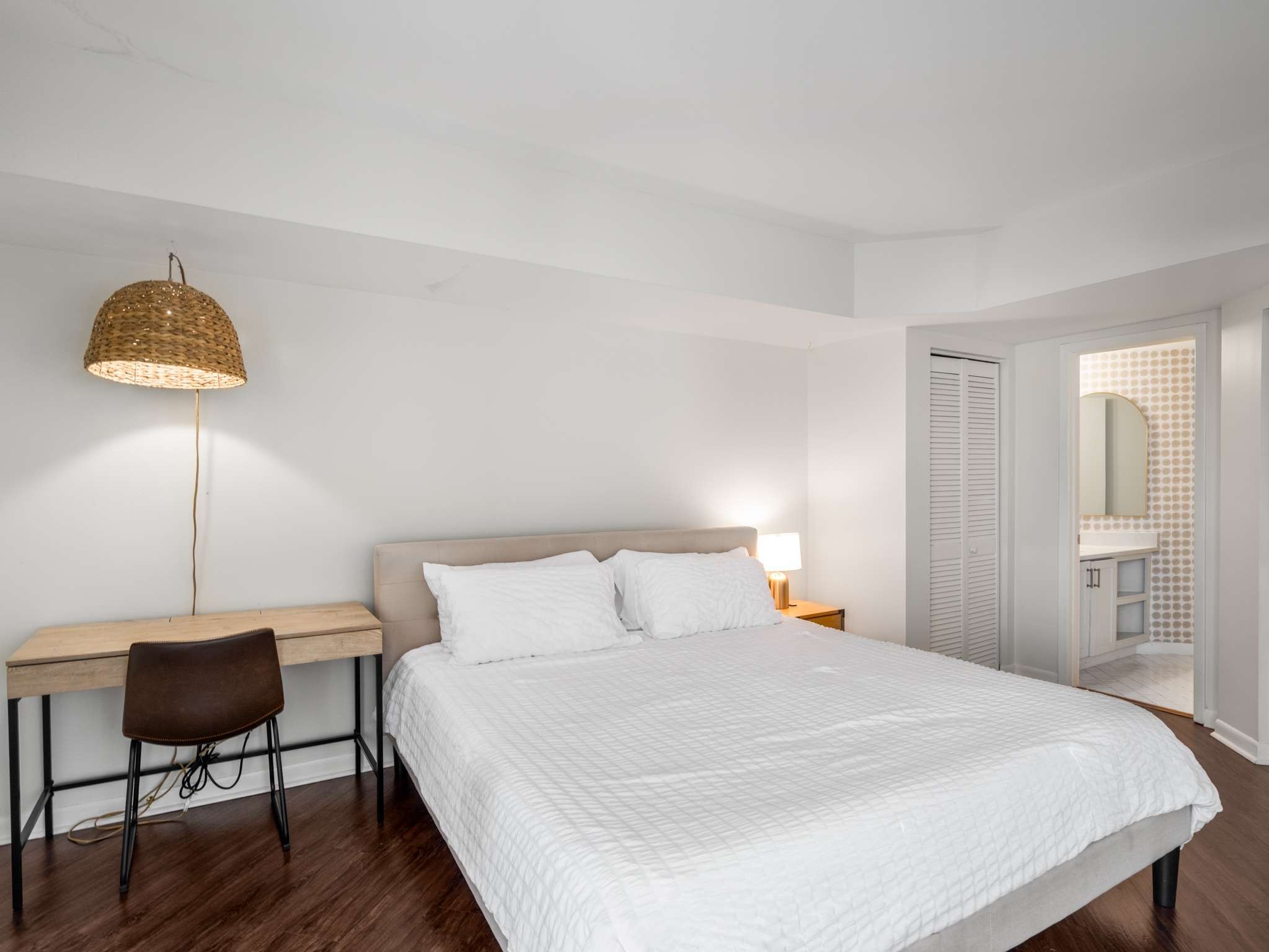 900 19th Ave, S Unit: 605