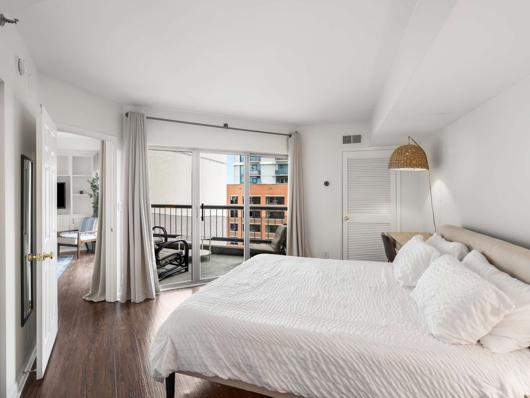 900 19th Ave, S Unit: 605