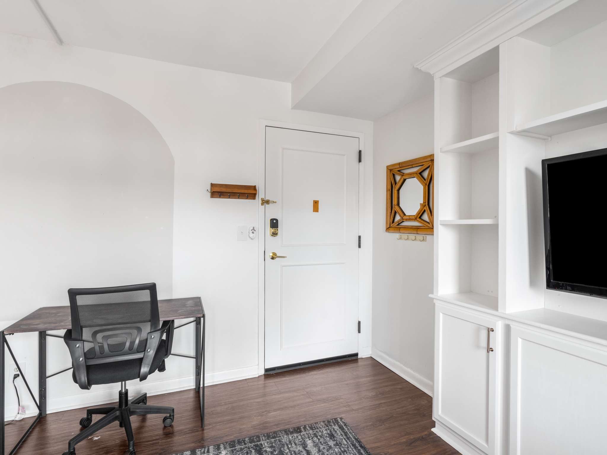 900 19th Ave, S Unit: 605