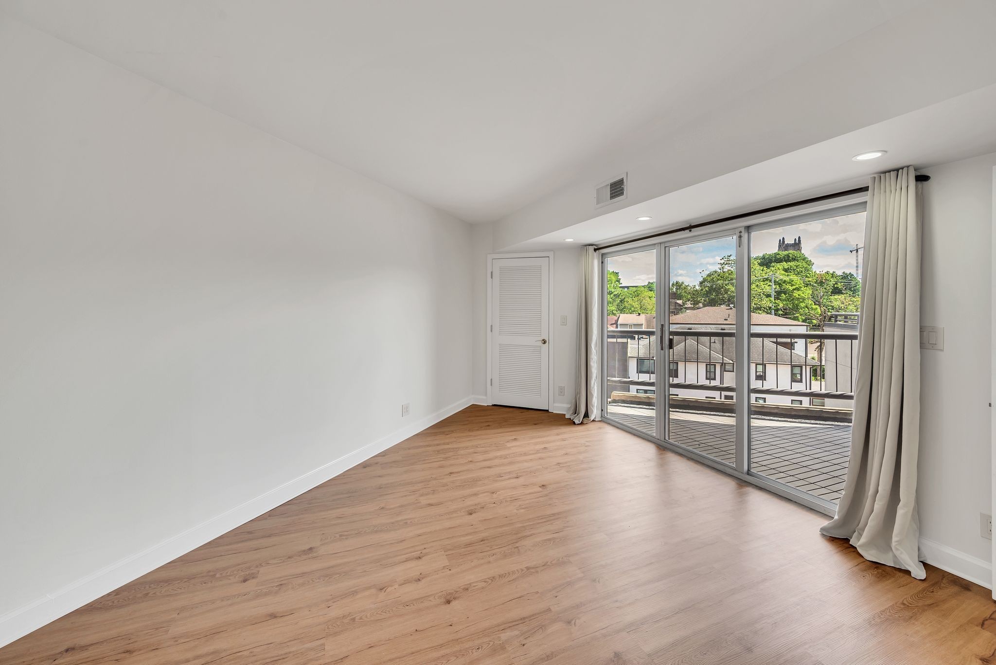 900 19th Ave, S Unit: 508