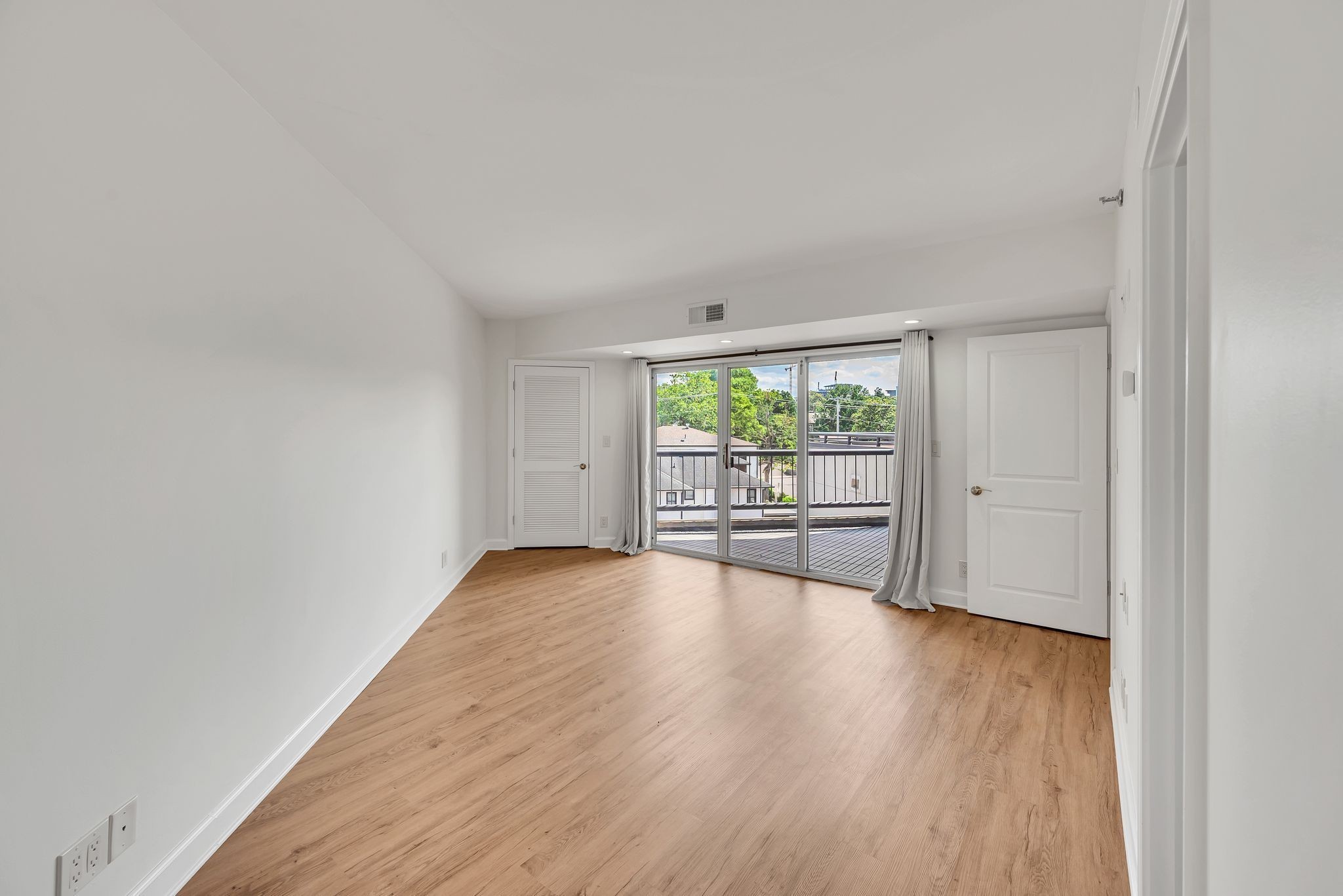 900 19th Ave, S Unit: 508