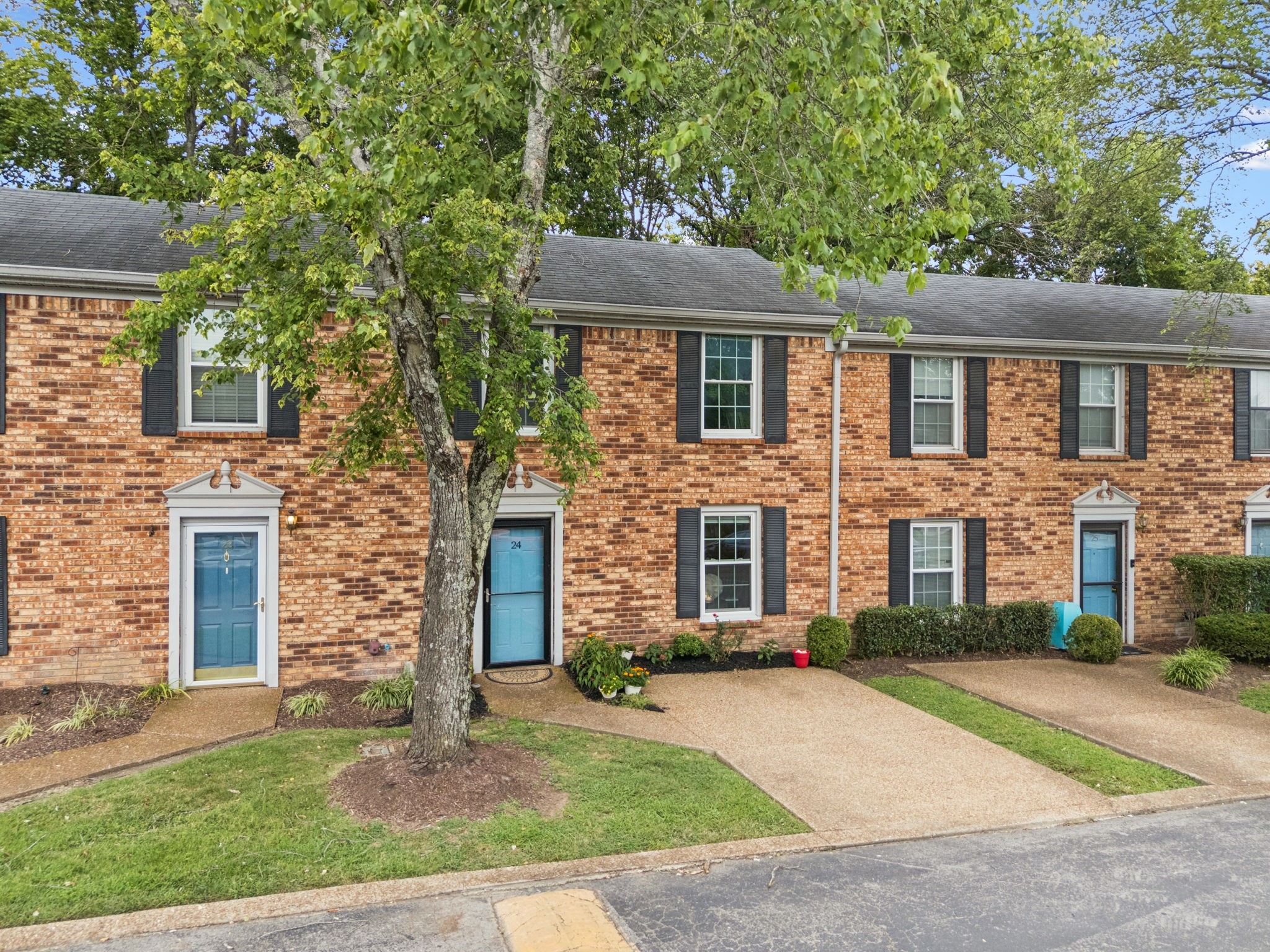 1129 W Main St Unit: 24