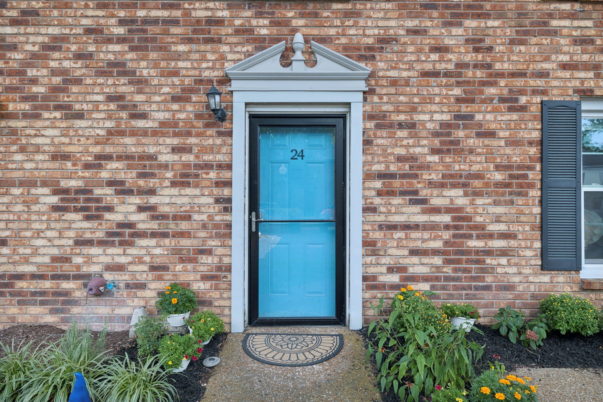 1129 W Main St Unit: 24