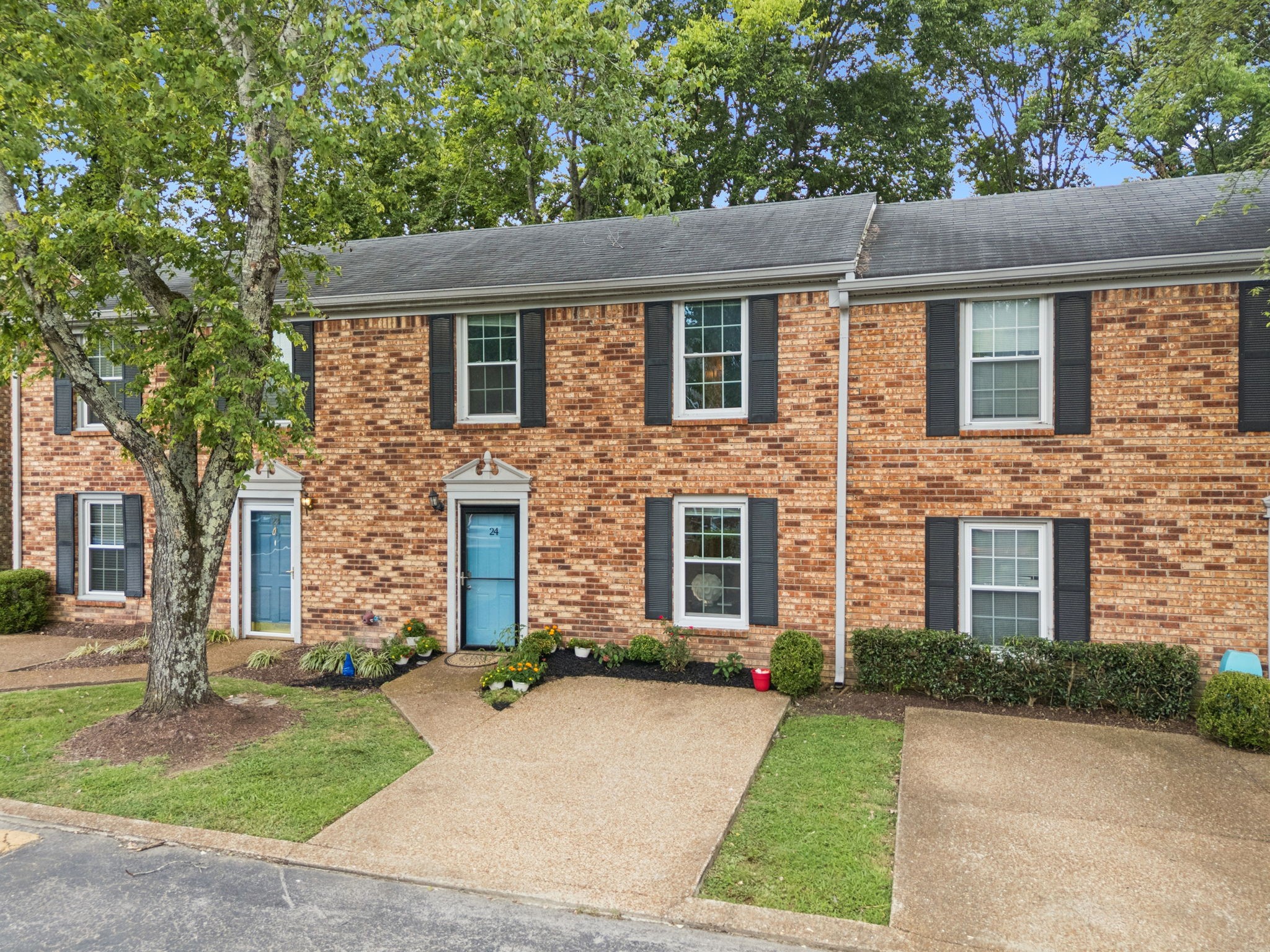 1129 W Main St Unit: 24