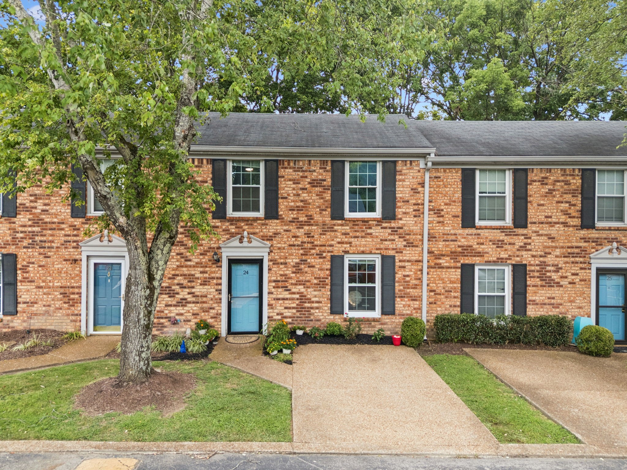 1129 W Main St Unit: 24